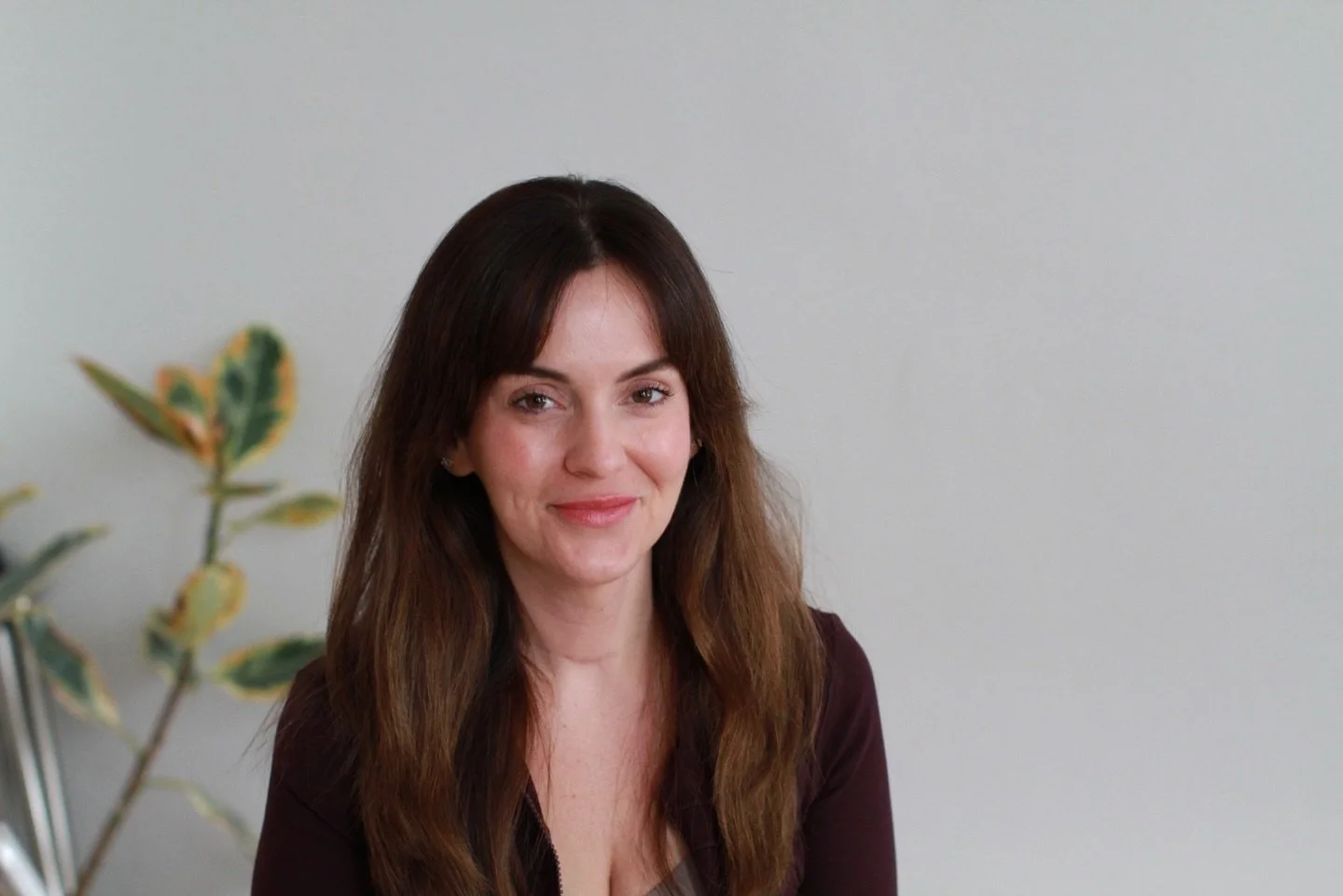 👋 LET ME INTRODUCE YOU&hellip;

&hellip; to our teacher in training, Nicole.

Nicole grew up in the metro Detroit area in a family rooted in the restaurant industry. She began working at a young age alongside both of her parents, an experience that 