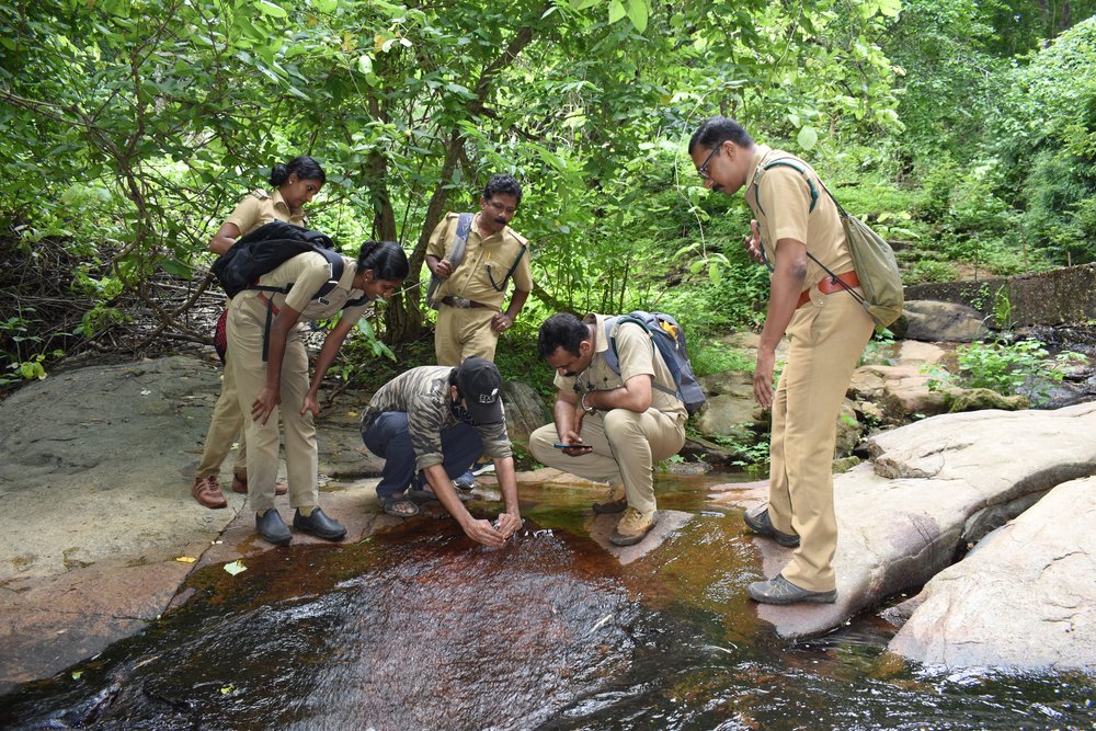 Holistic approaches to conserving the purple frog in Kerala - Training Forest Department staff to identify Purple Frog Tadpoles - Aida Kowalska.JPG