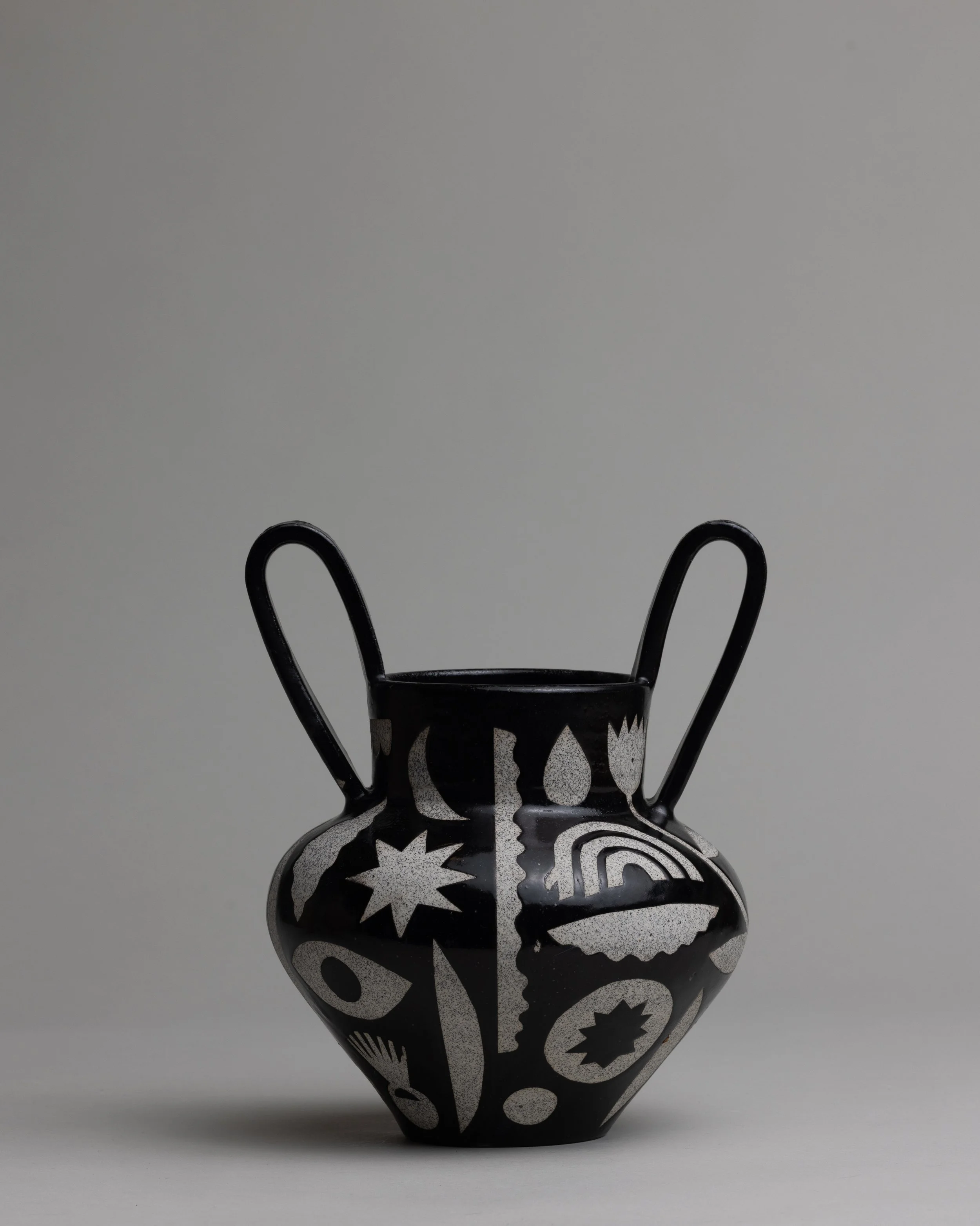 02. 
 medium graphic vase  
$45 