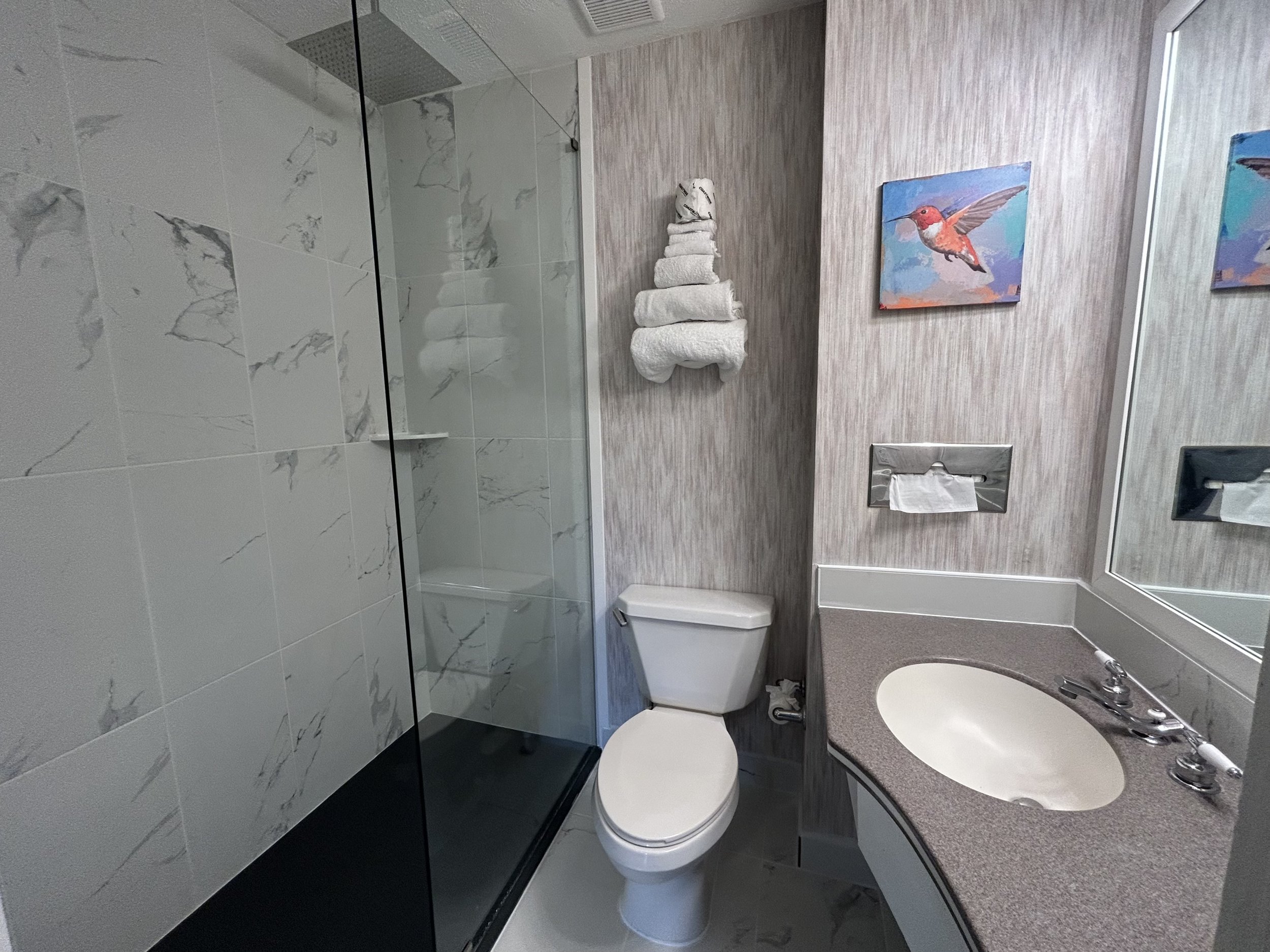 Room 12 bathroom.JPG