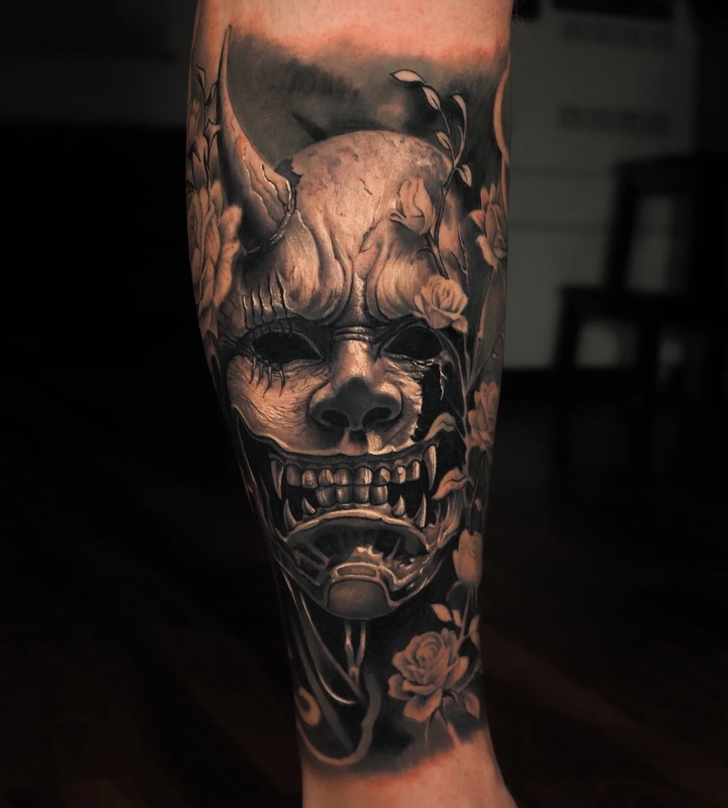 Chipping away at Joel&rsquo;s leg.