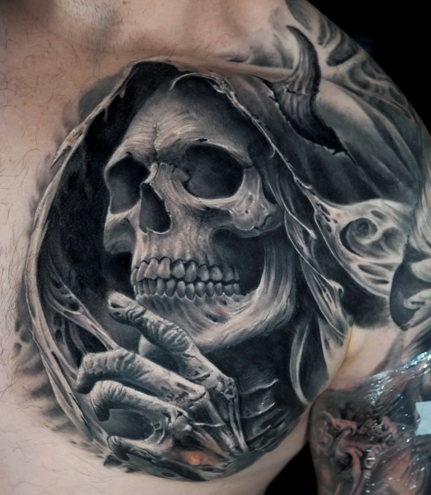 &bull;HEALED&bull;
Stoked with how well this chest has healed. Done over two sessions. 

Healed using @drpickles_