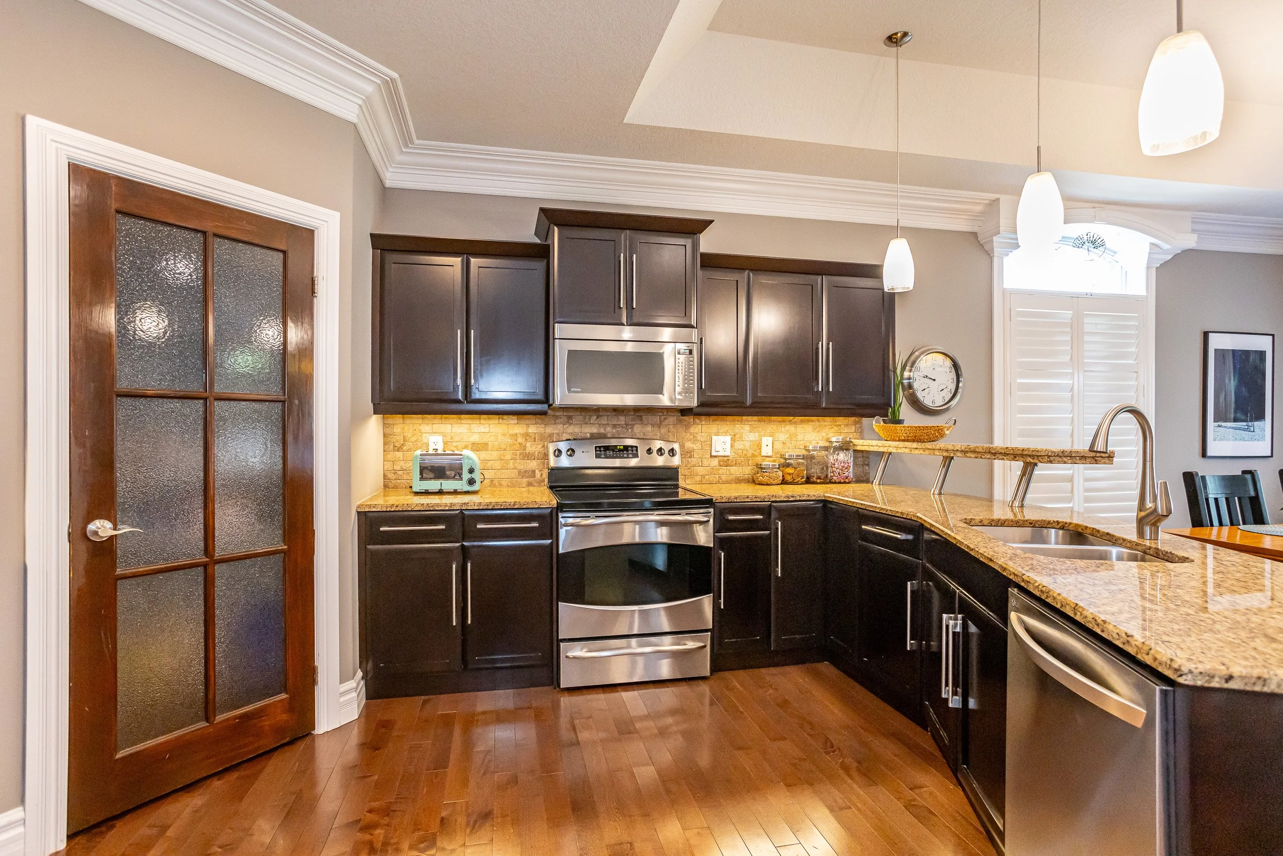 3399 Crane Ave-8.jpg