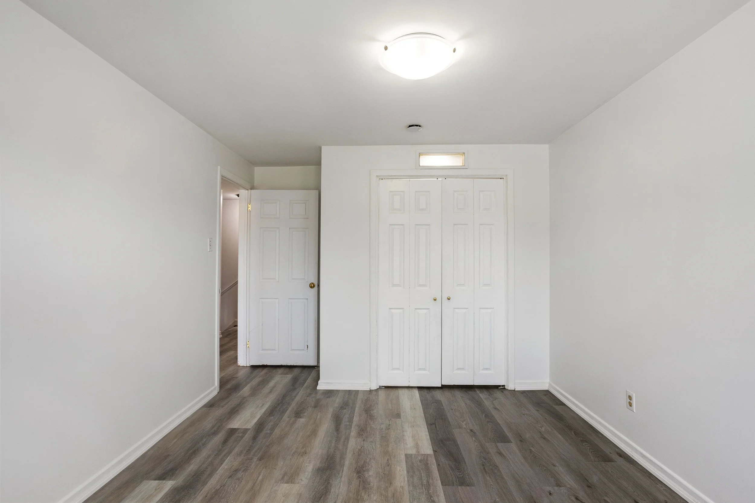 216 Homestead Cres-24.jpg