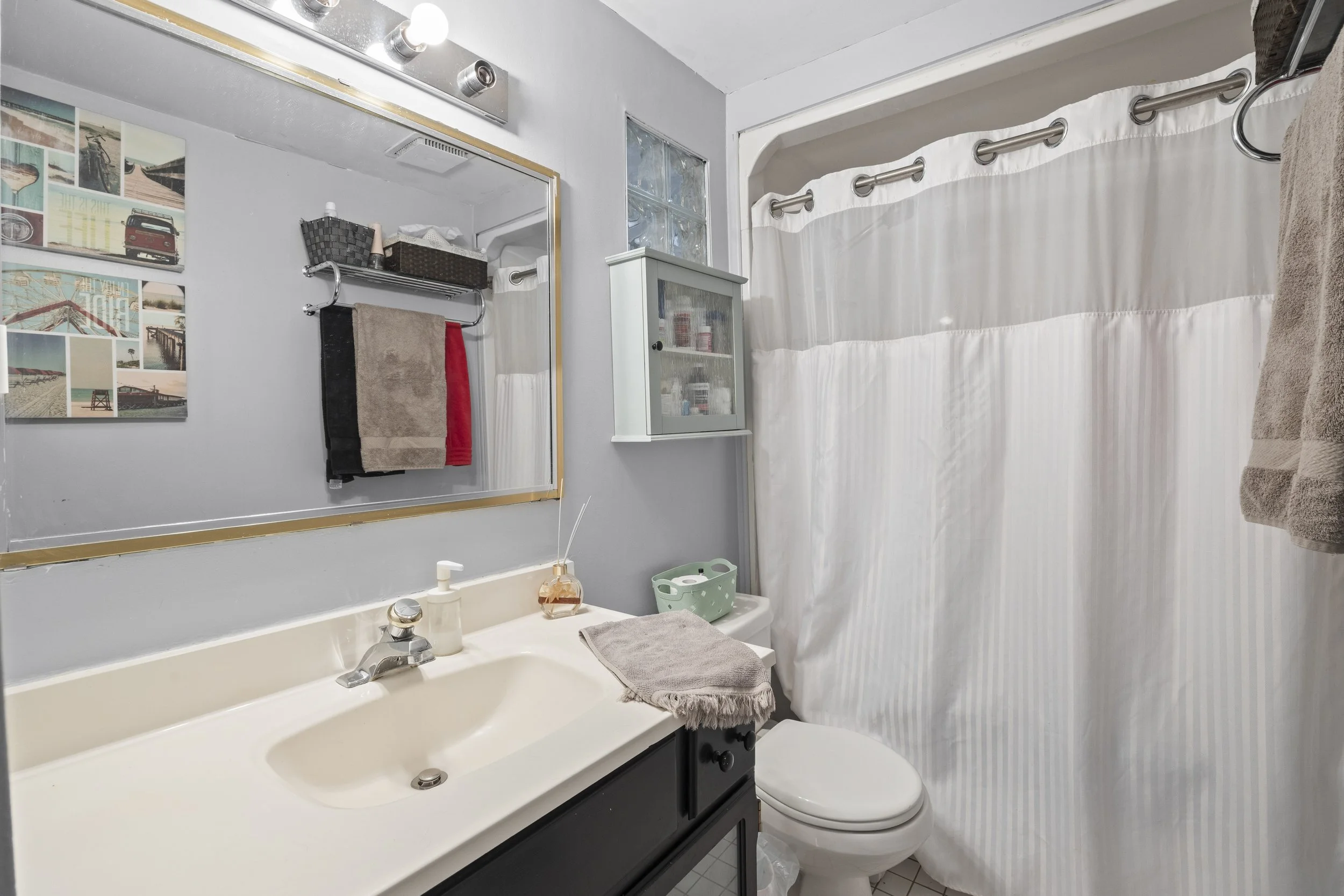 453 Wilkins St -26.JPG
