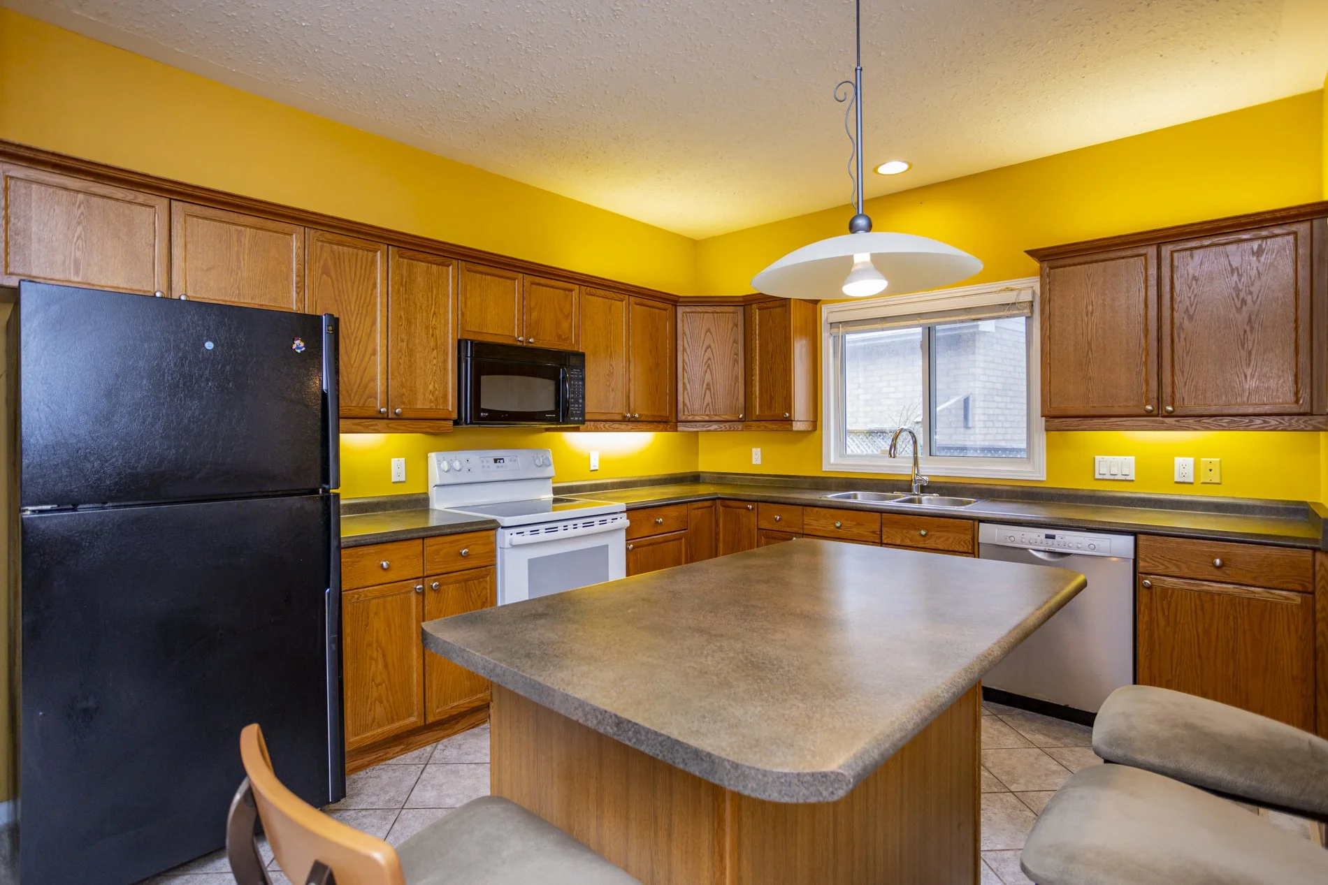 342 Jonathan St_11.JPG