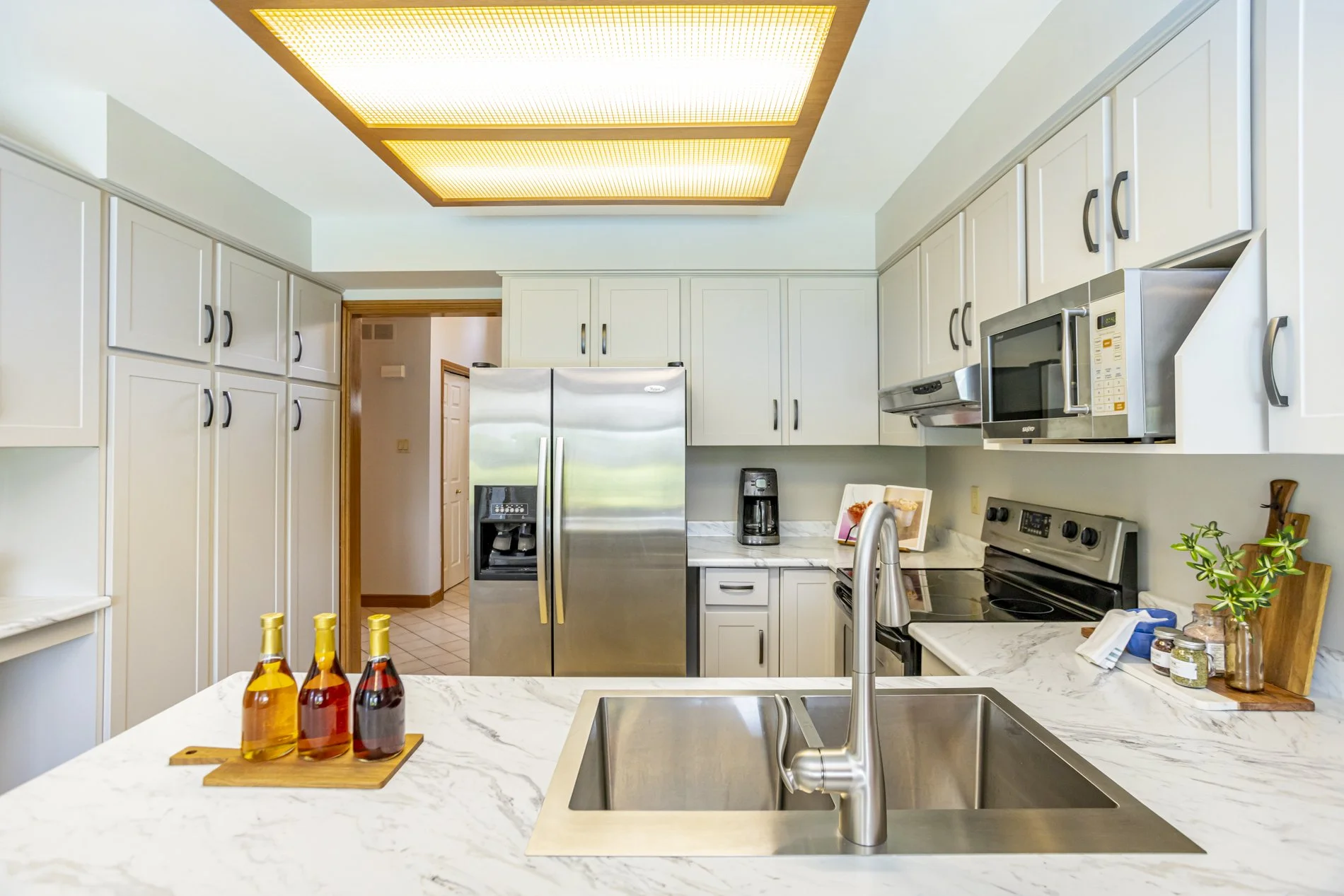 70 Thumnderbird Cres_19.JPG