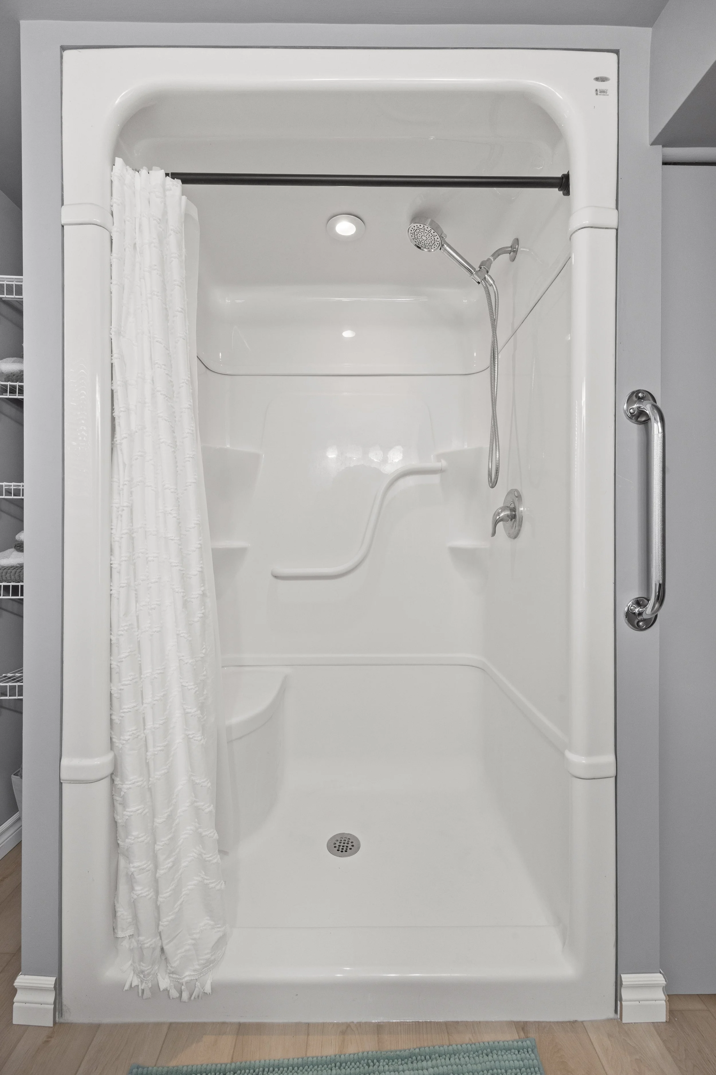 315 Elgin St W -35.JPG