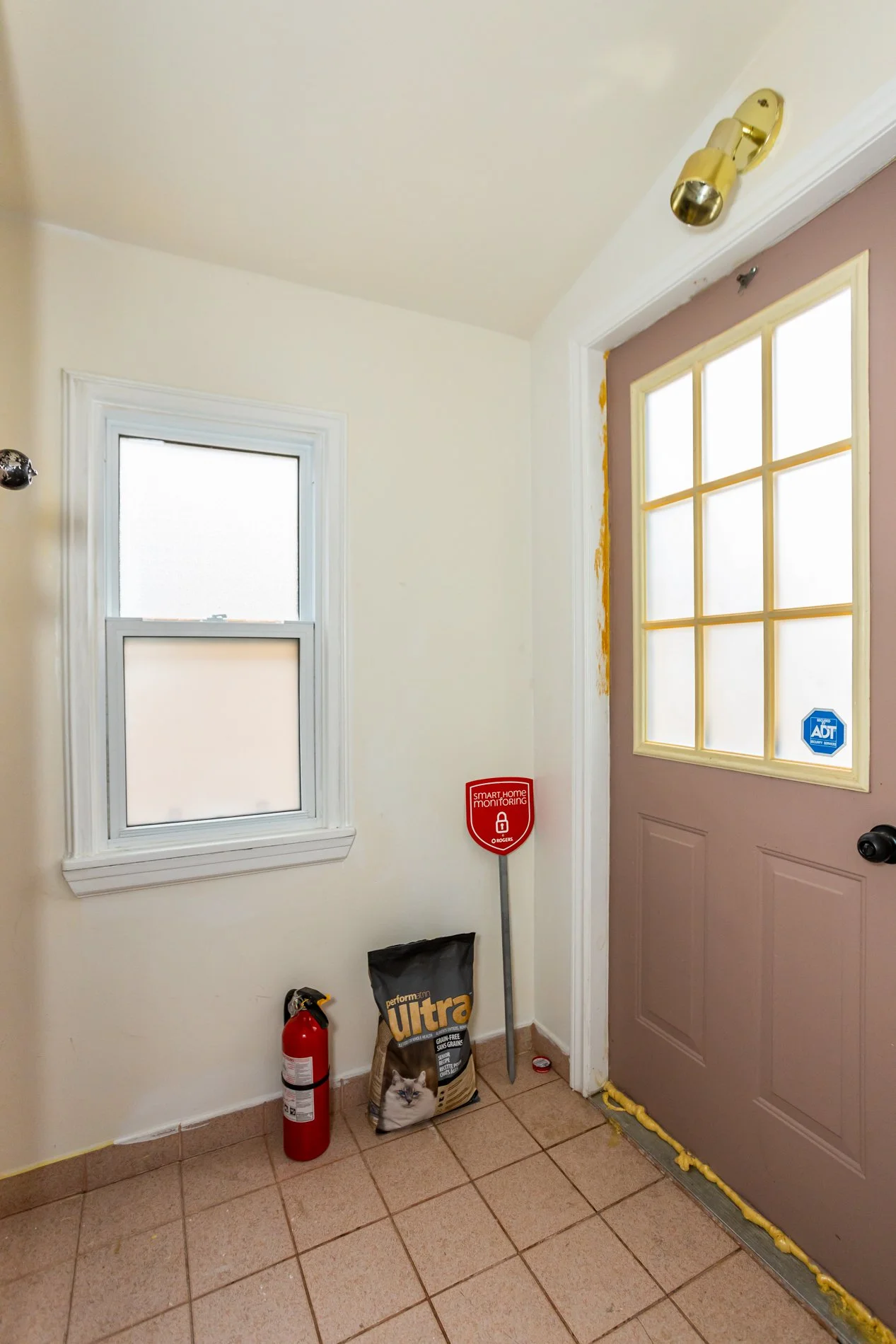 992 Hamilton Rd-26.jpg