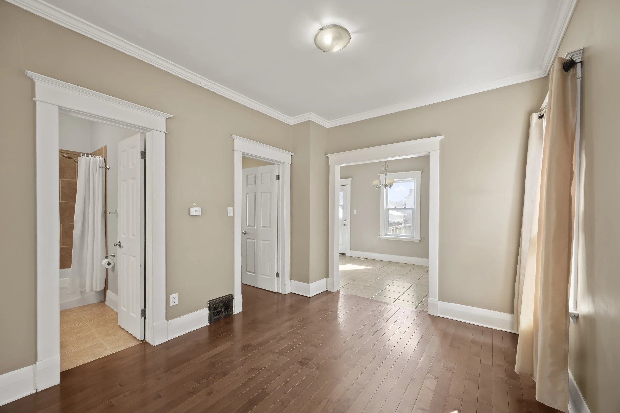 33 Terrance St. -14.JPG