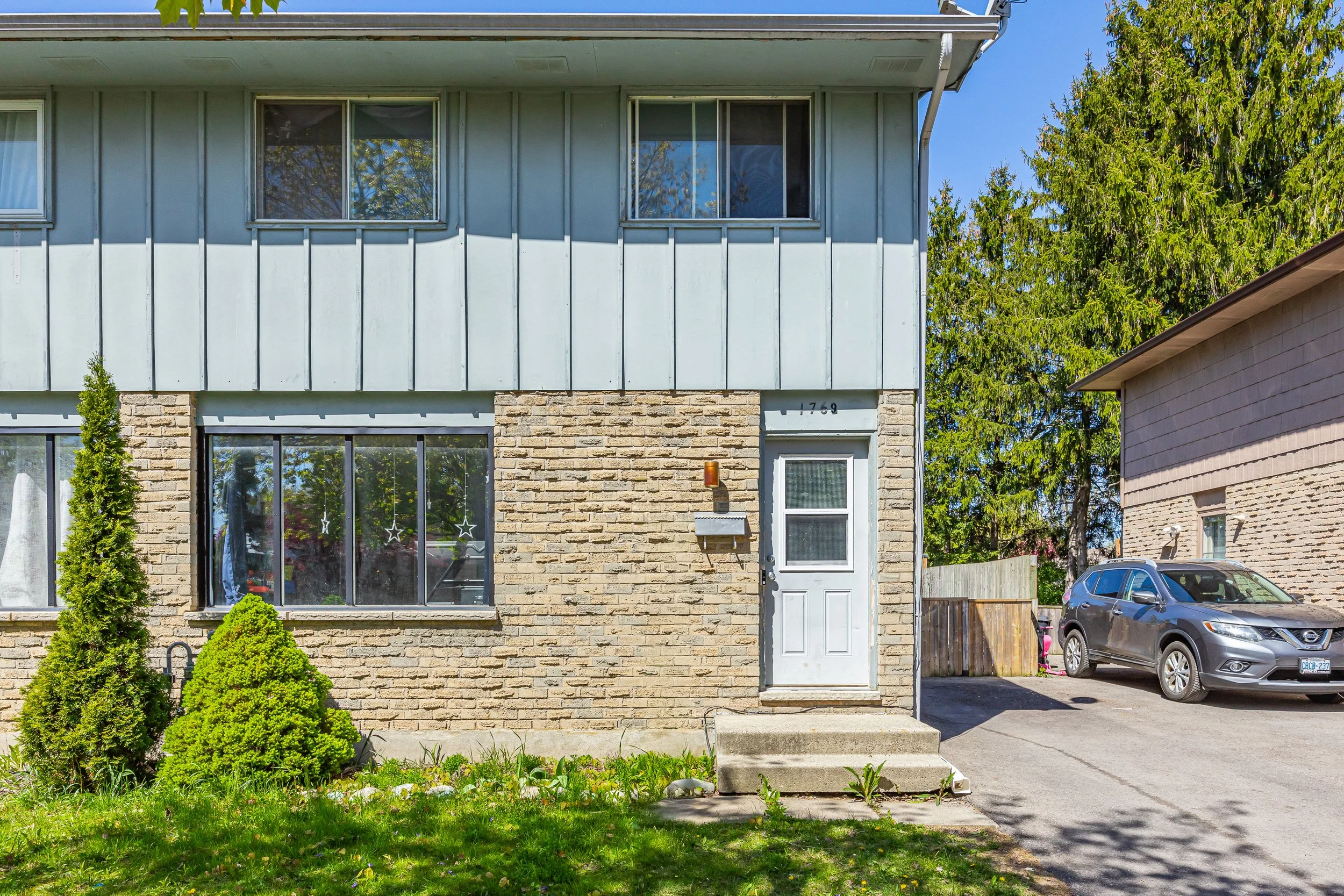 1769 Aldersbrook Rd -04.jpg