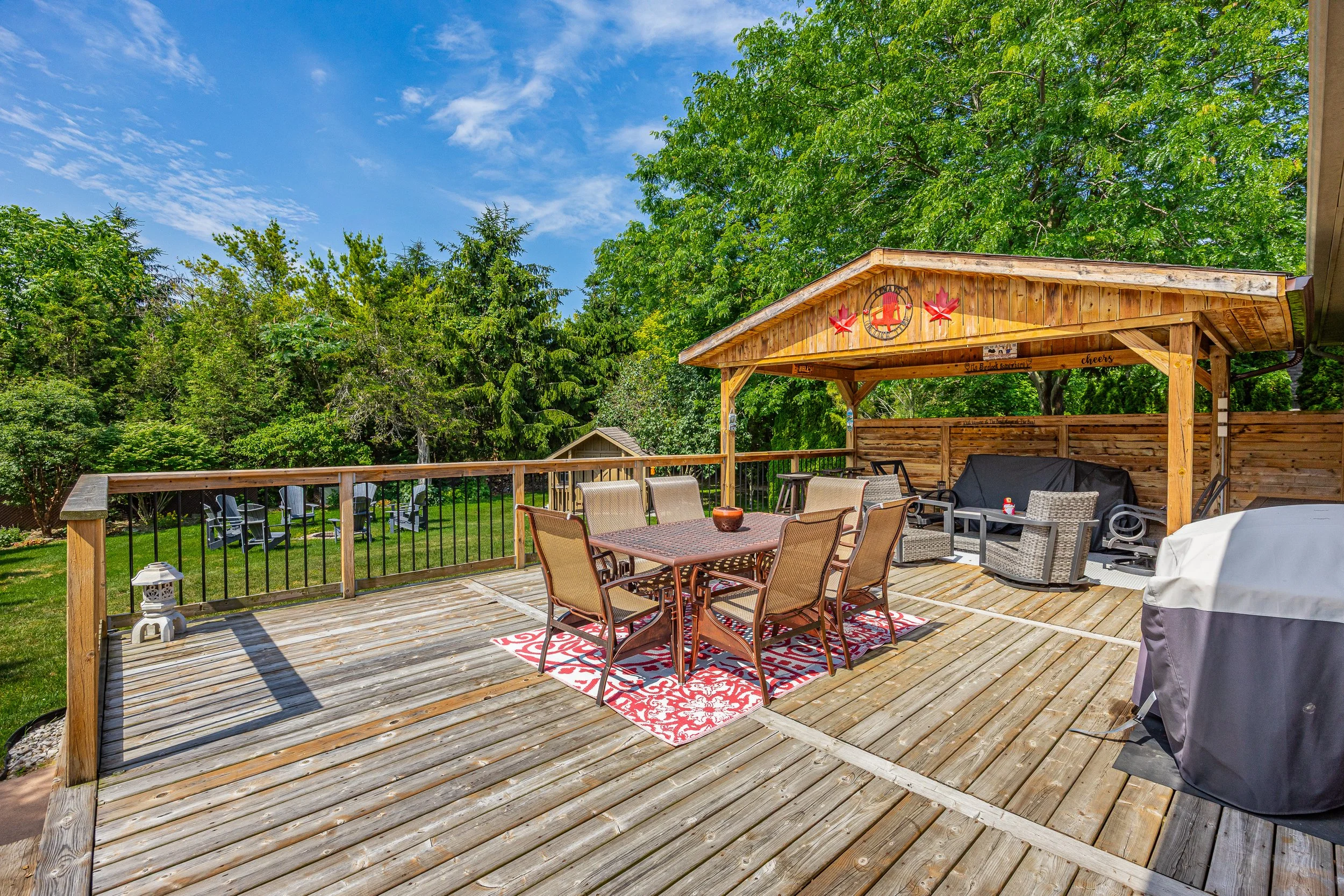 EXT UPDATE - 10159 Meadowlily Cres-11.jpg