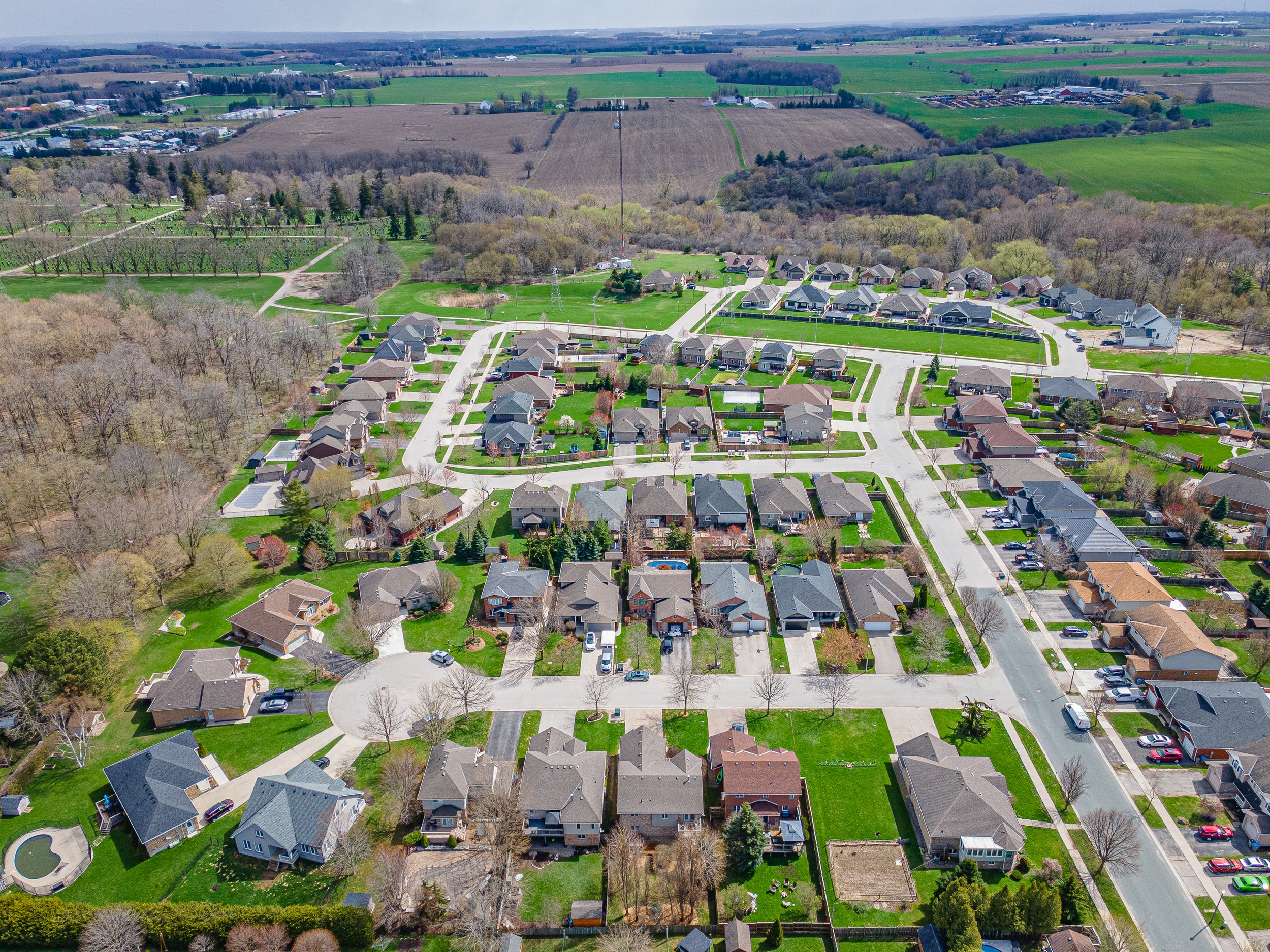 4 Oakwood Crt -49.jpg