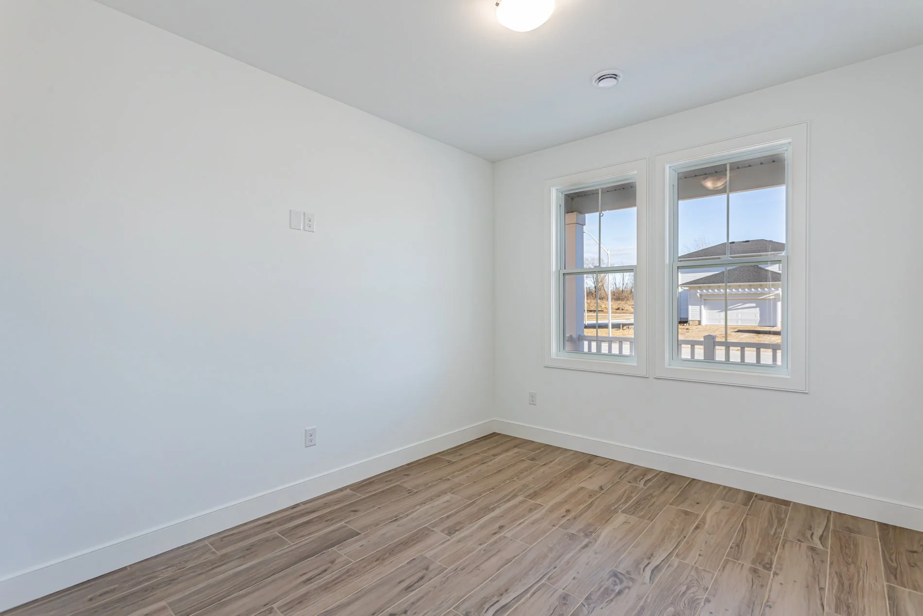 96 The Promenade-25.jpg