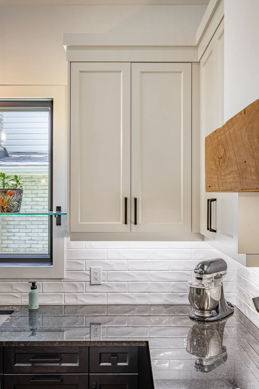 63 Guildford Cres-15.jpg