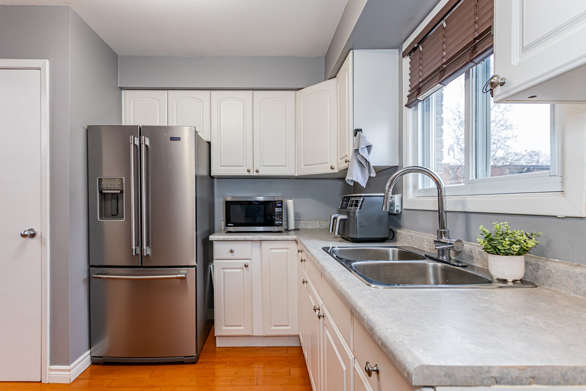 1007 Notre Dame-14.jpg