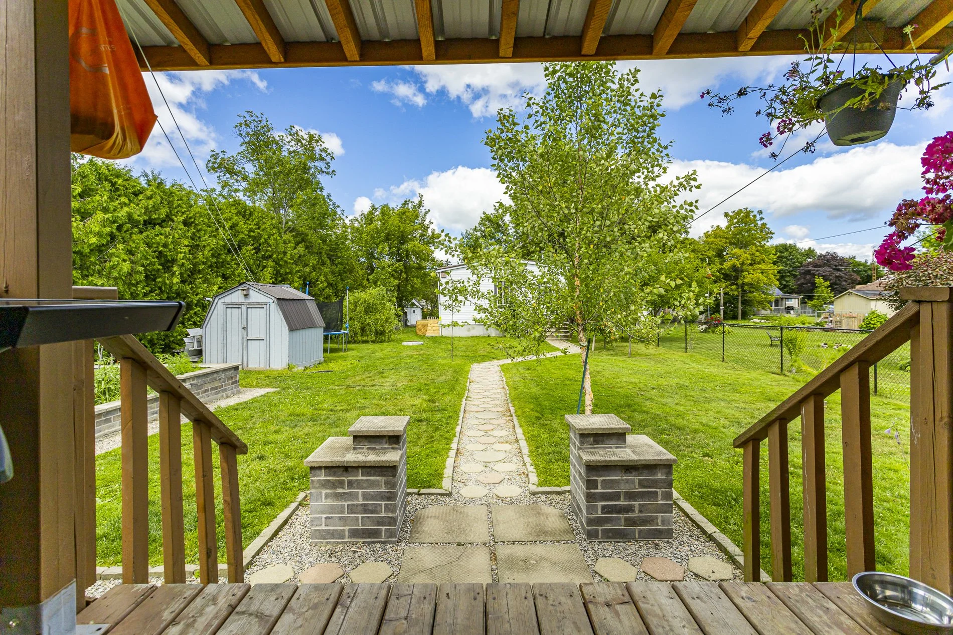 151 Simpson St_39.jpg