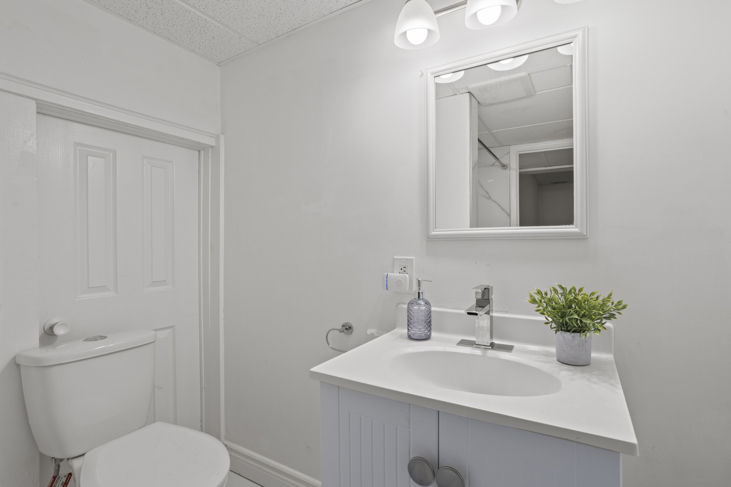 776 Oxford St  -13.JPG