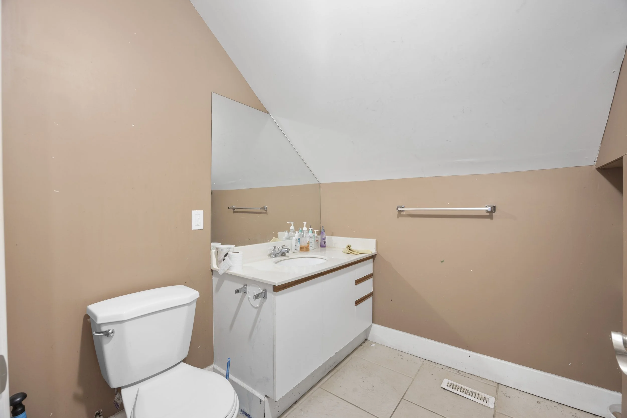 434 Second St -32.JPG