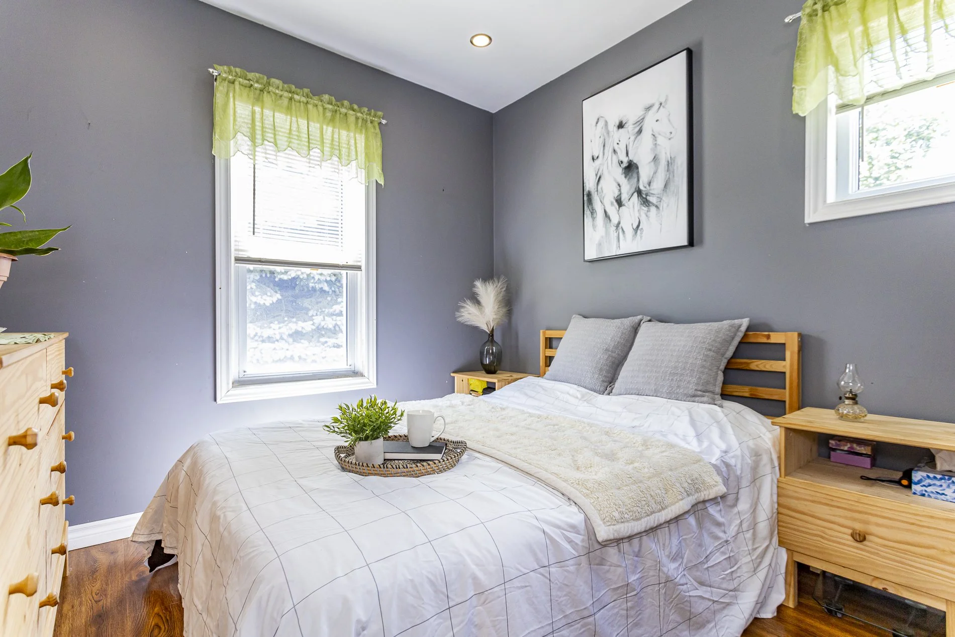 151 Simpson St_22.jpg