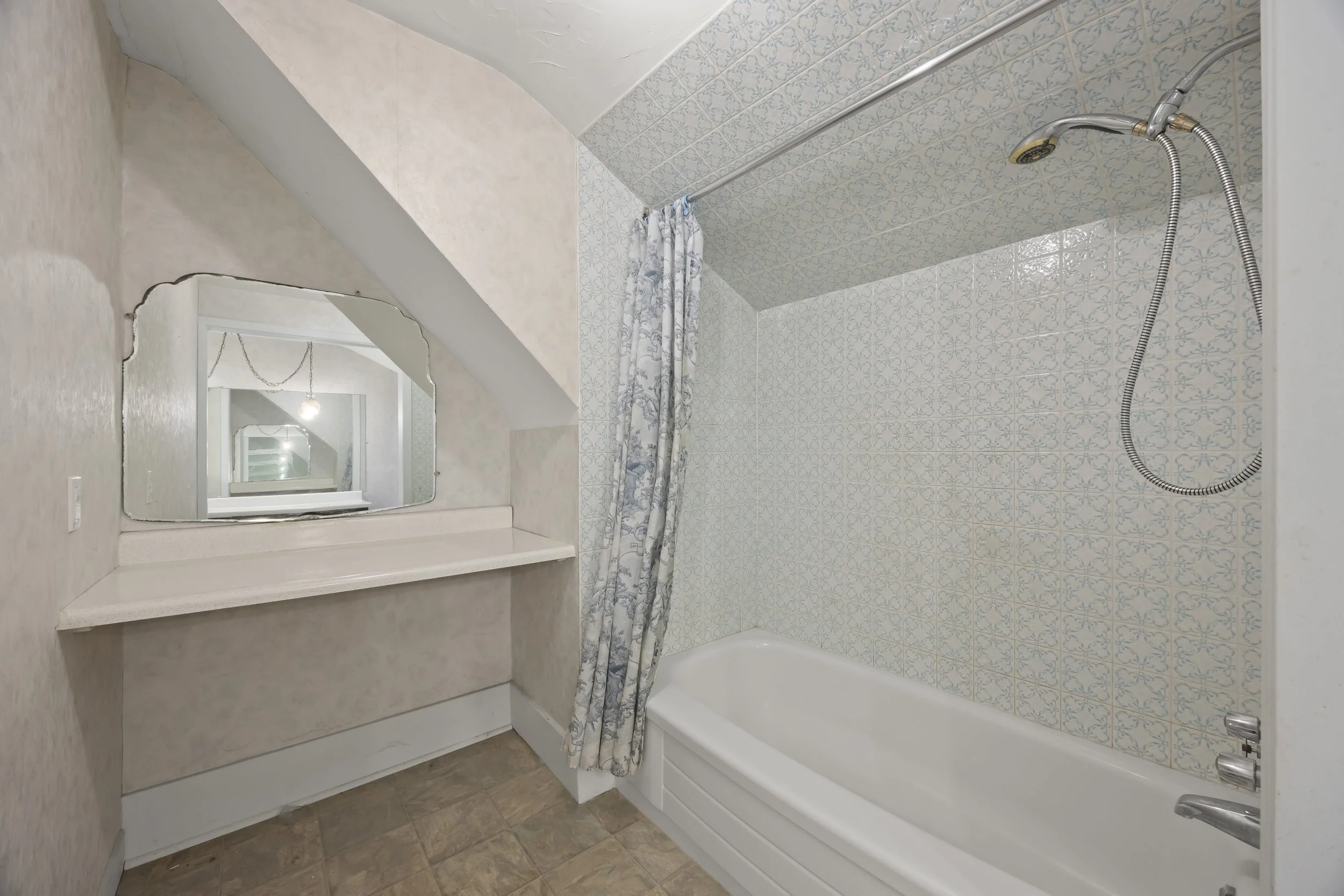 136 Queen St -26.JPG