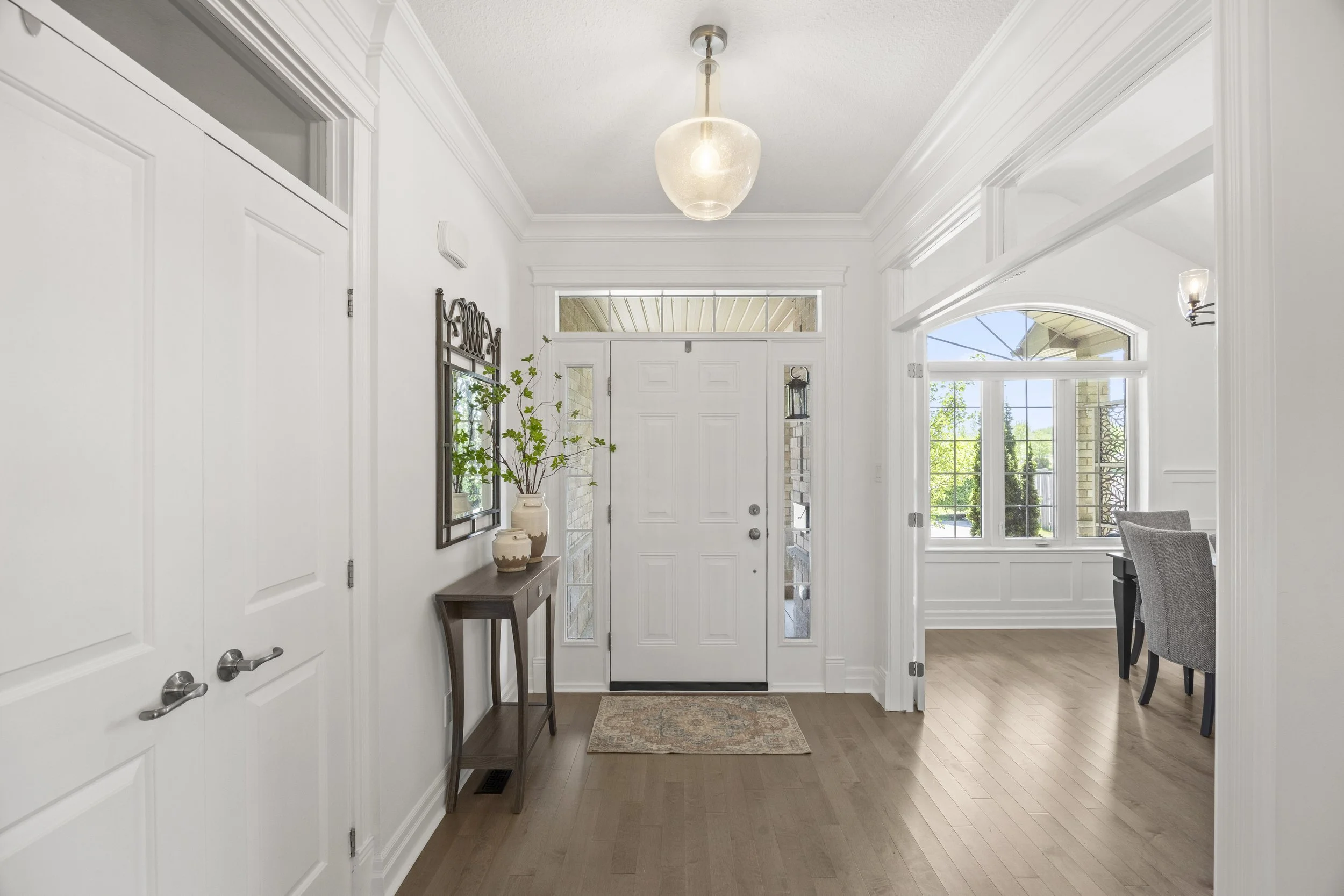10-2080 Beaverbrook Ave -08.JPG