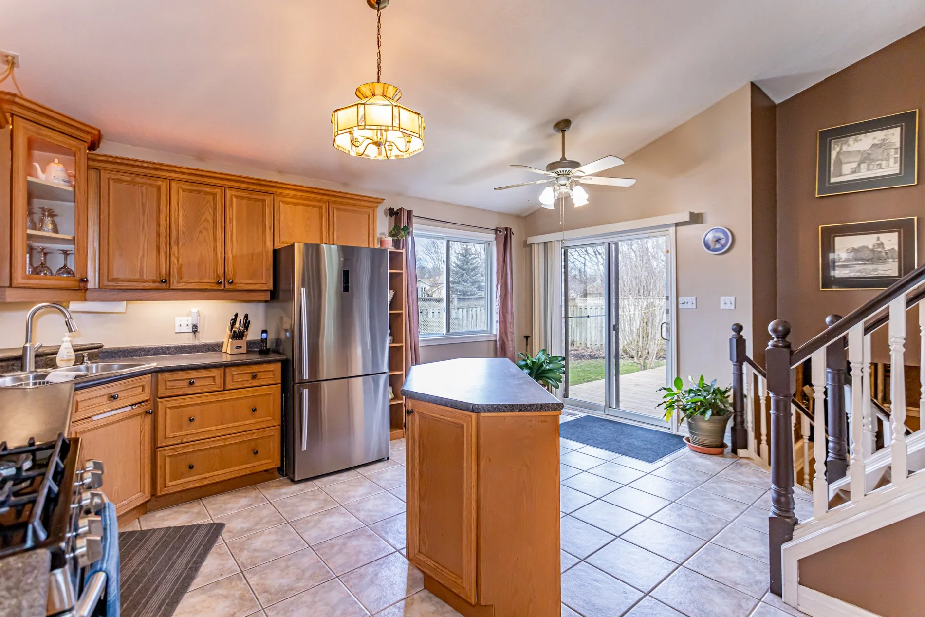 1691 Edgepark Pl-10.jpg
