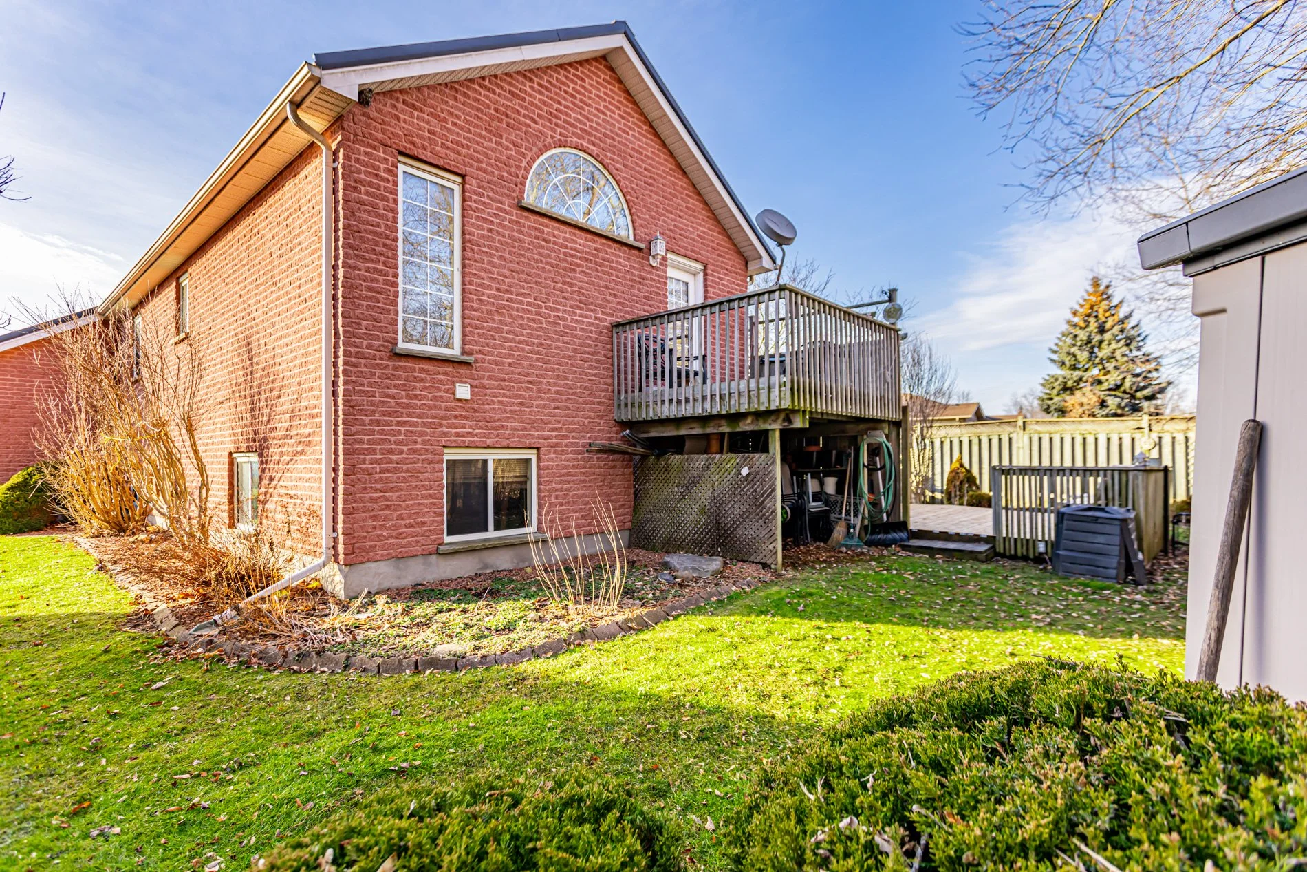 1691 Edgepark Pl-34.jpg