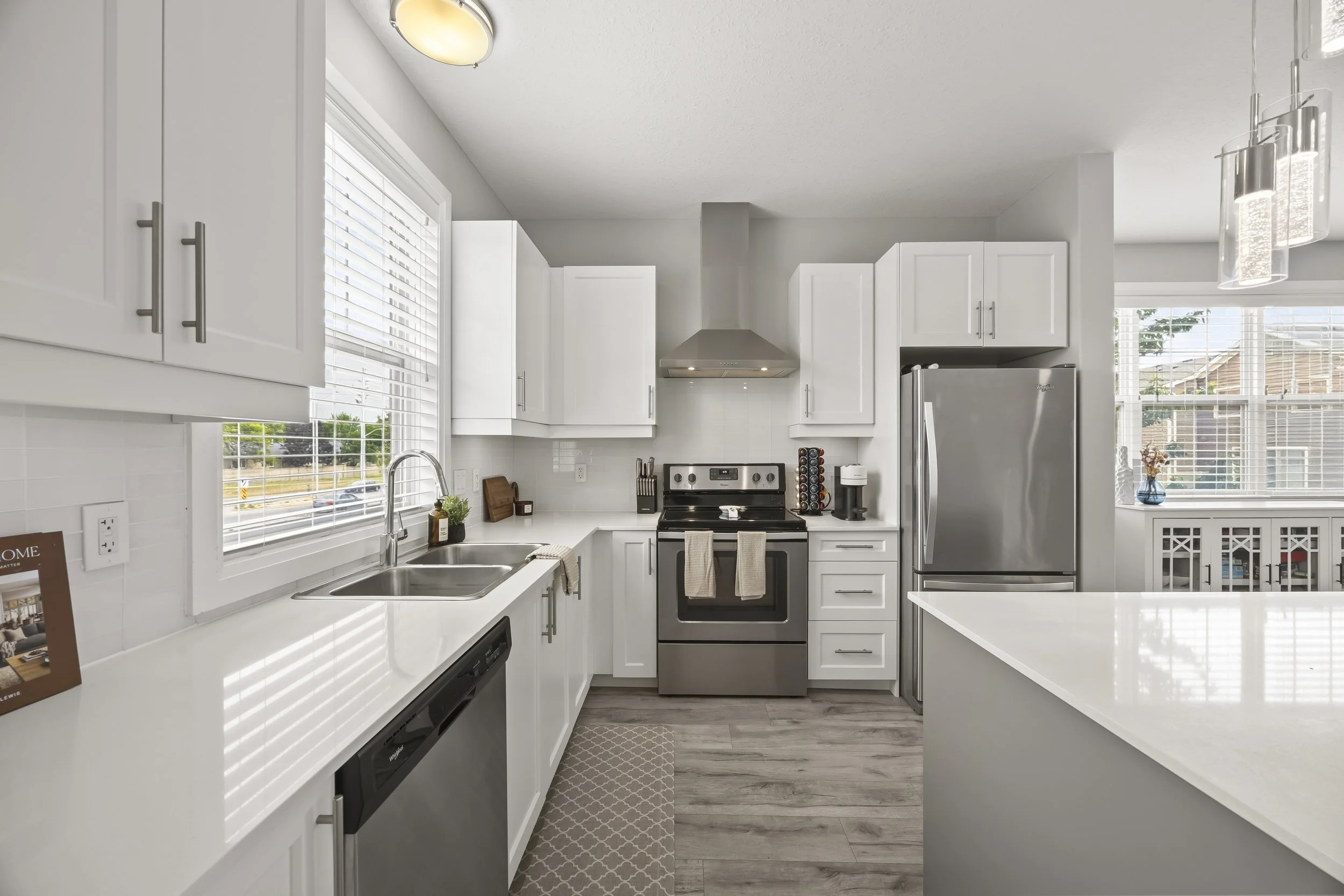 18-3025 Singleton Ave -20.JPG