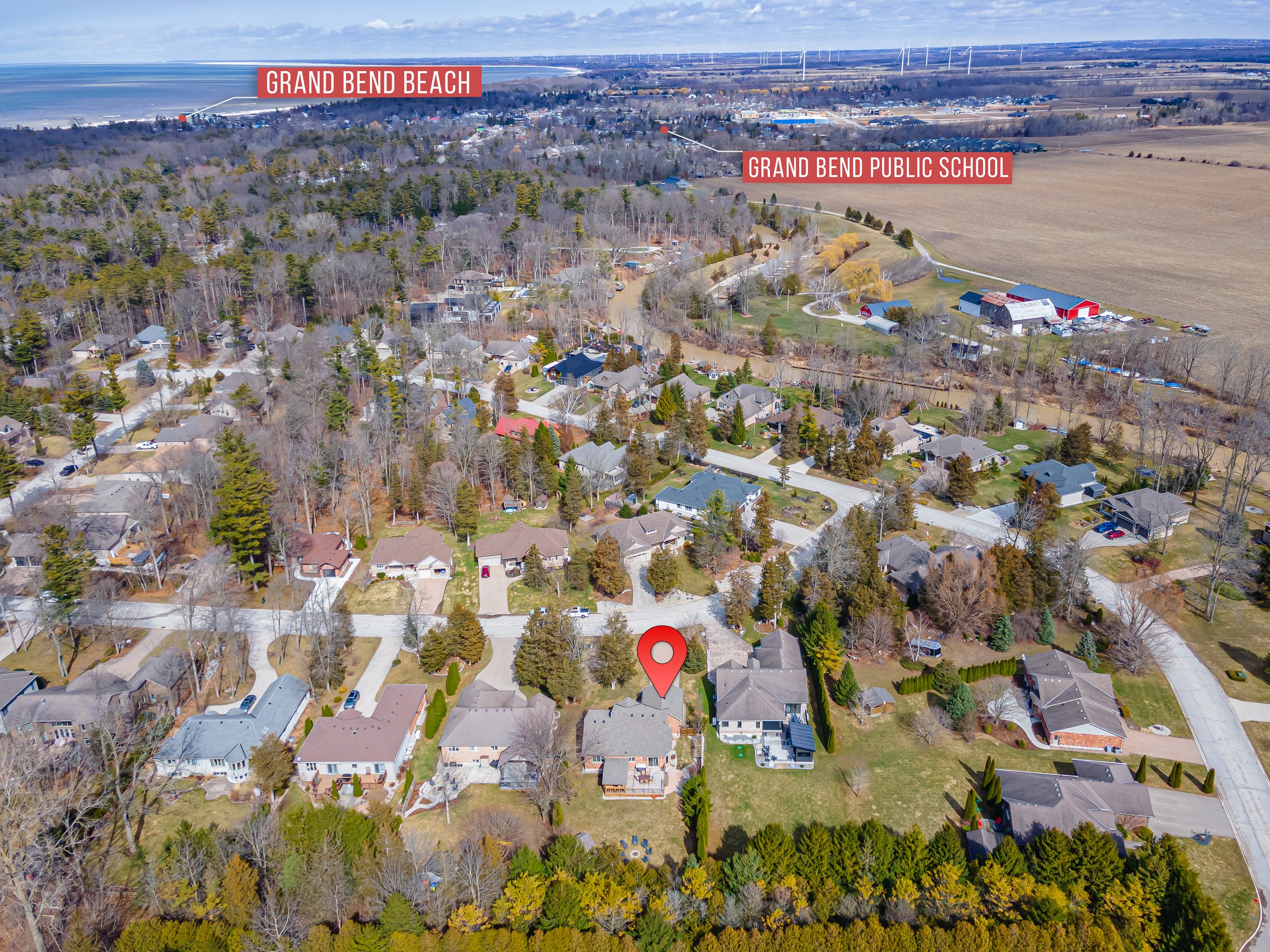 10159 Meadowlily Cres -54.jpg