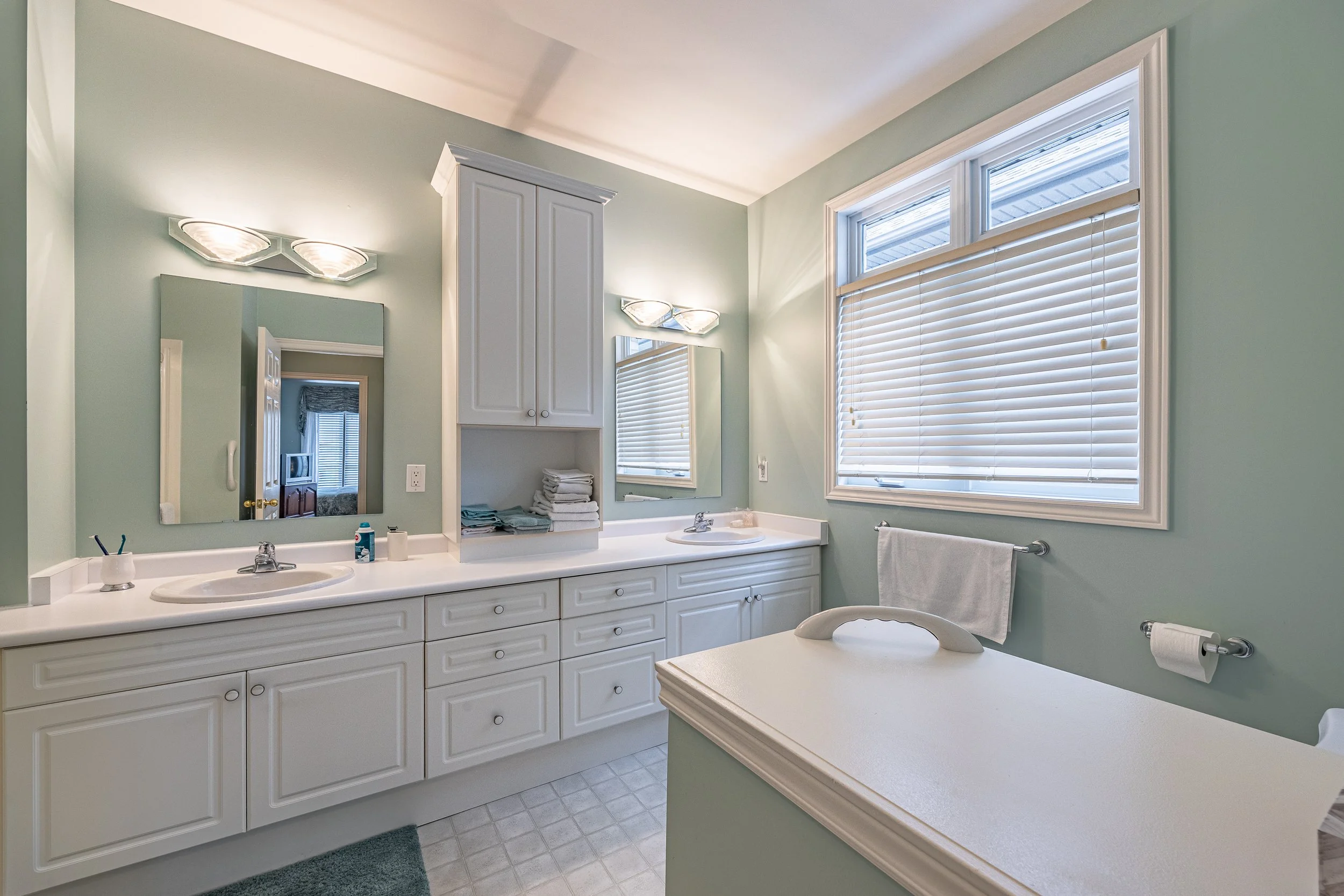 335 Chambers Ave-24.jpg