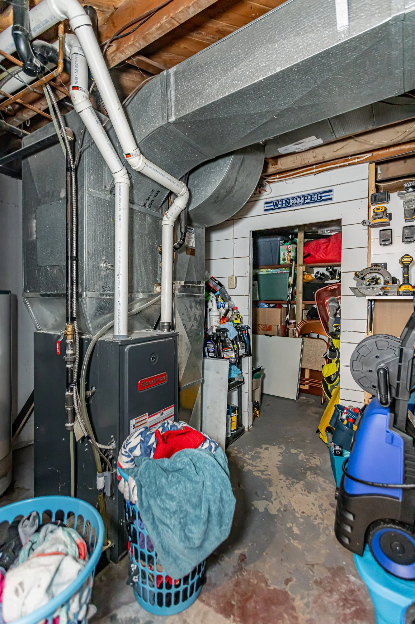 408 Salisbury-30.jpg