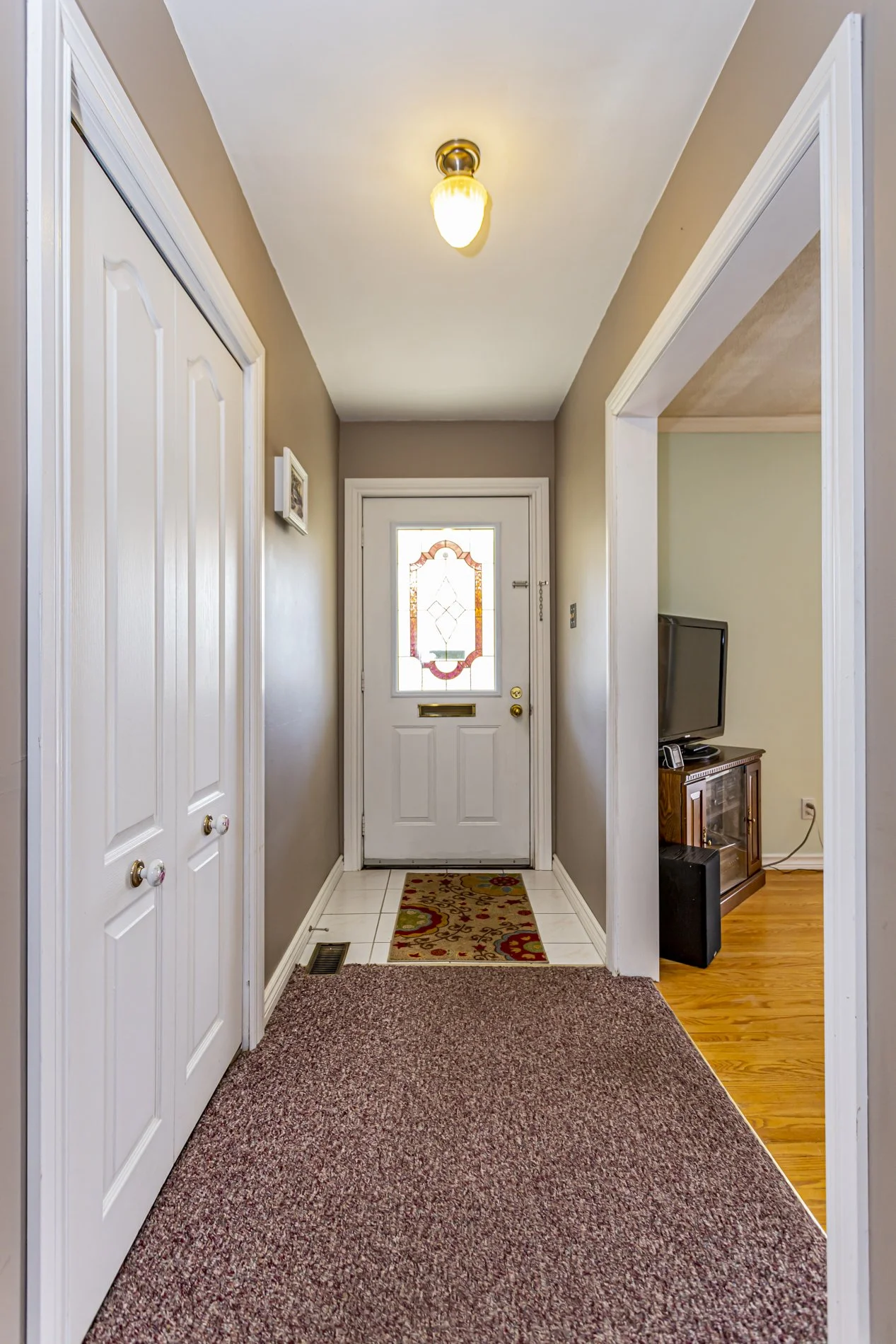 166 Base Line Rd W_07.JPG