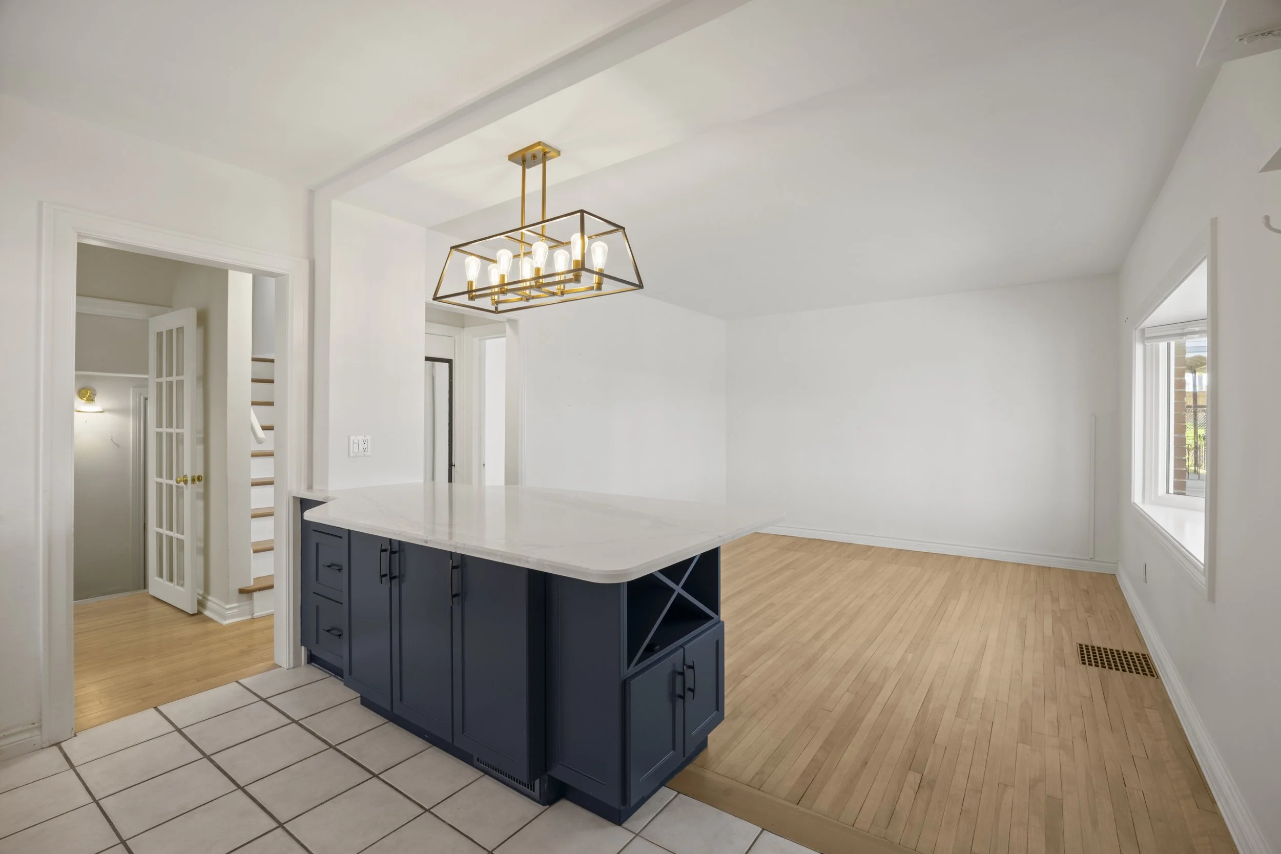 166 Ashland Ave -17.JPG