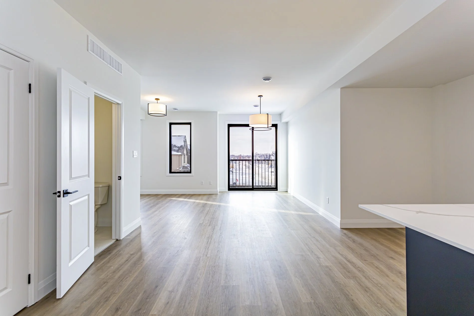 43-3900 Savoy_11.jpg