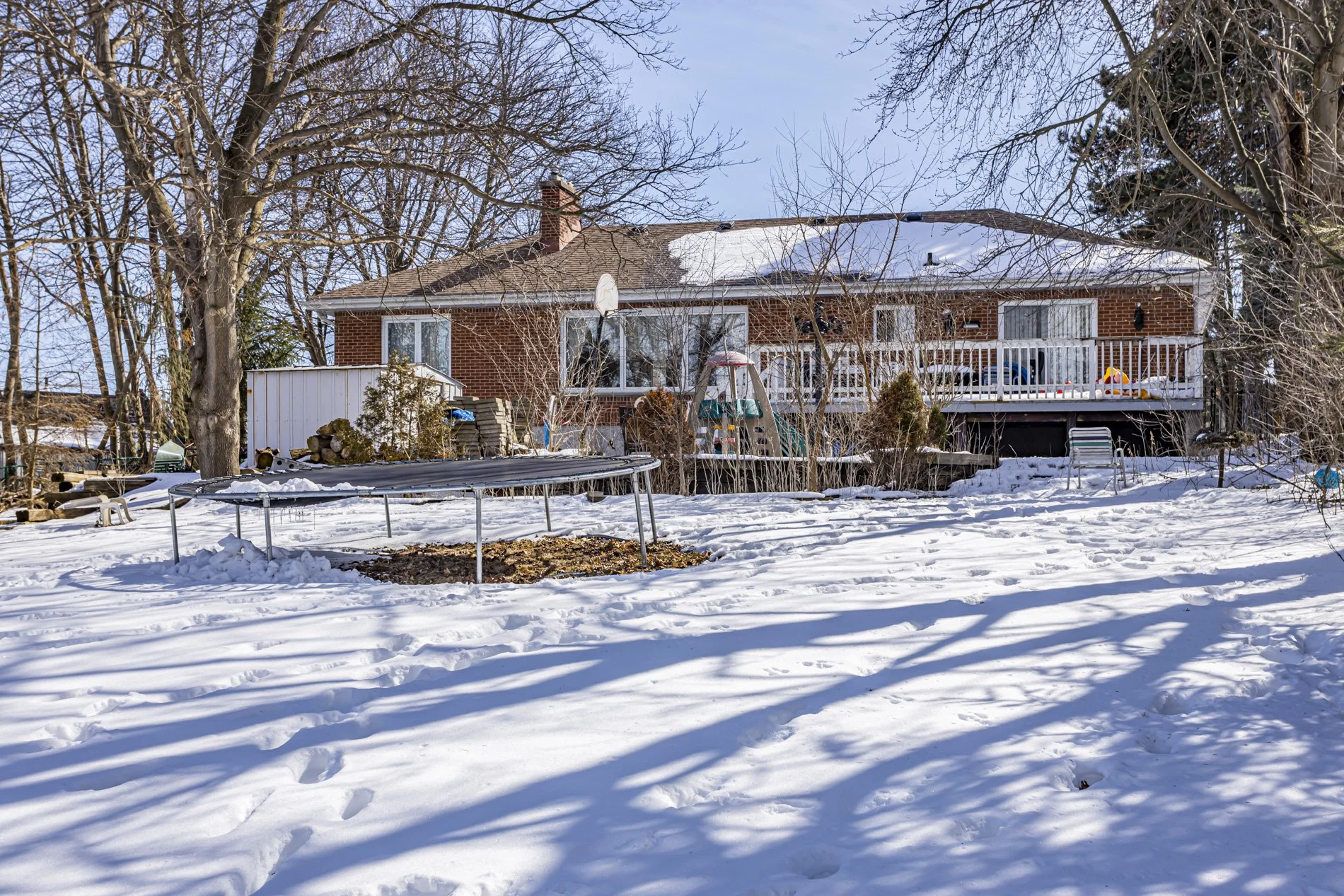 545 Commissioners Rd W_38.JPG