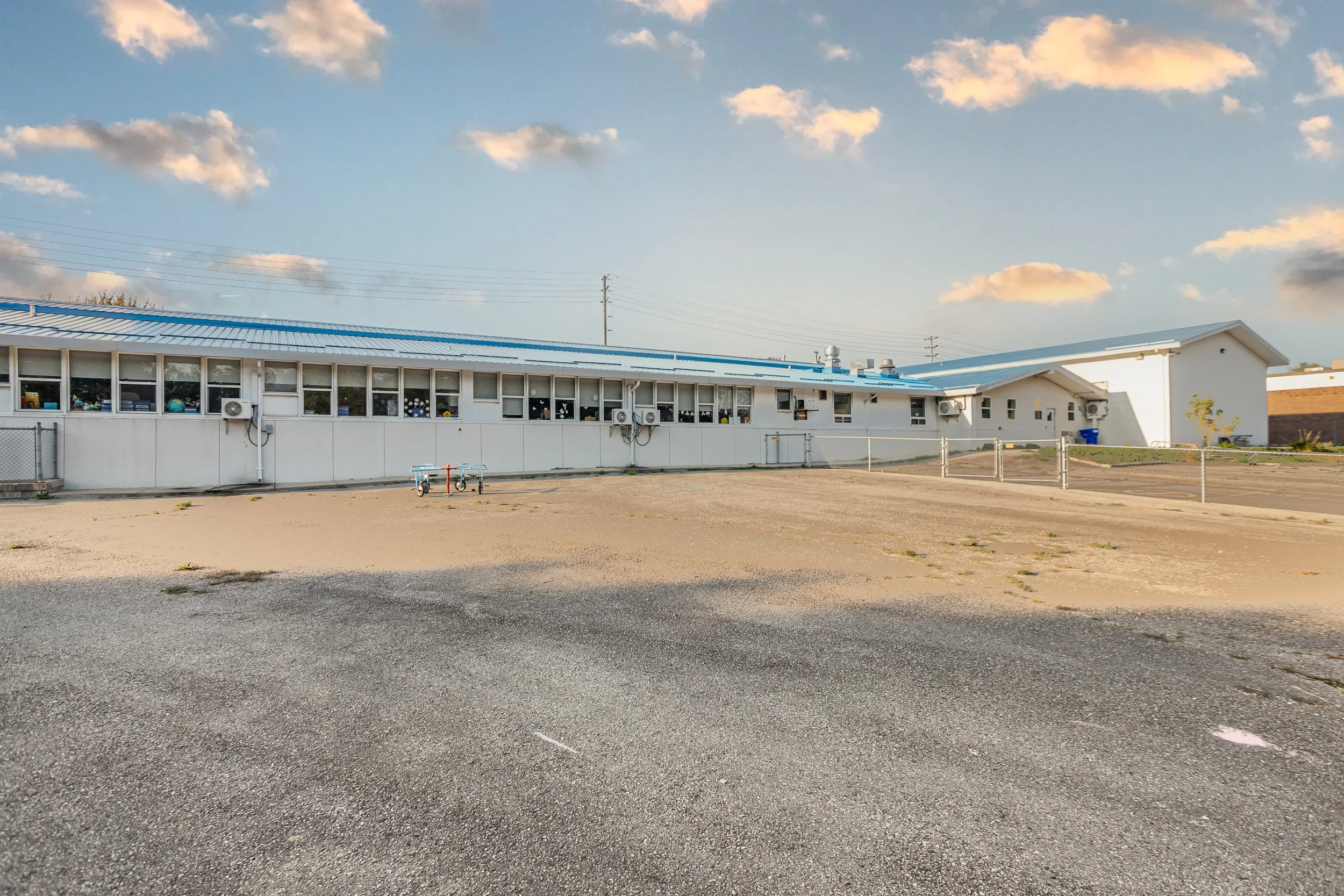 1697 Trafalgar St-64.jpg