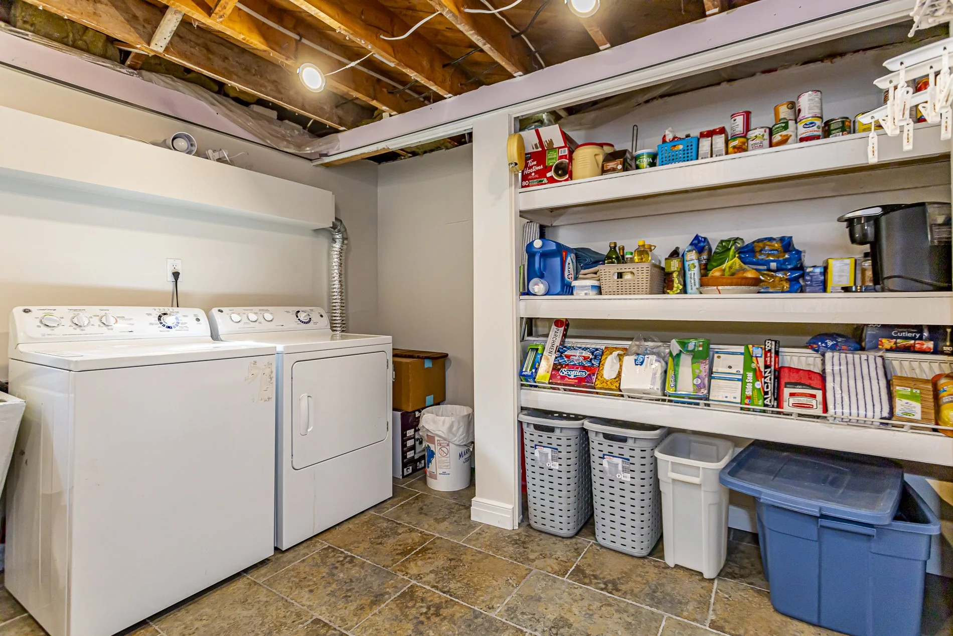 44 Briscoe St E_38.jpg