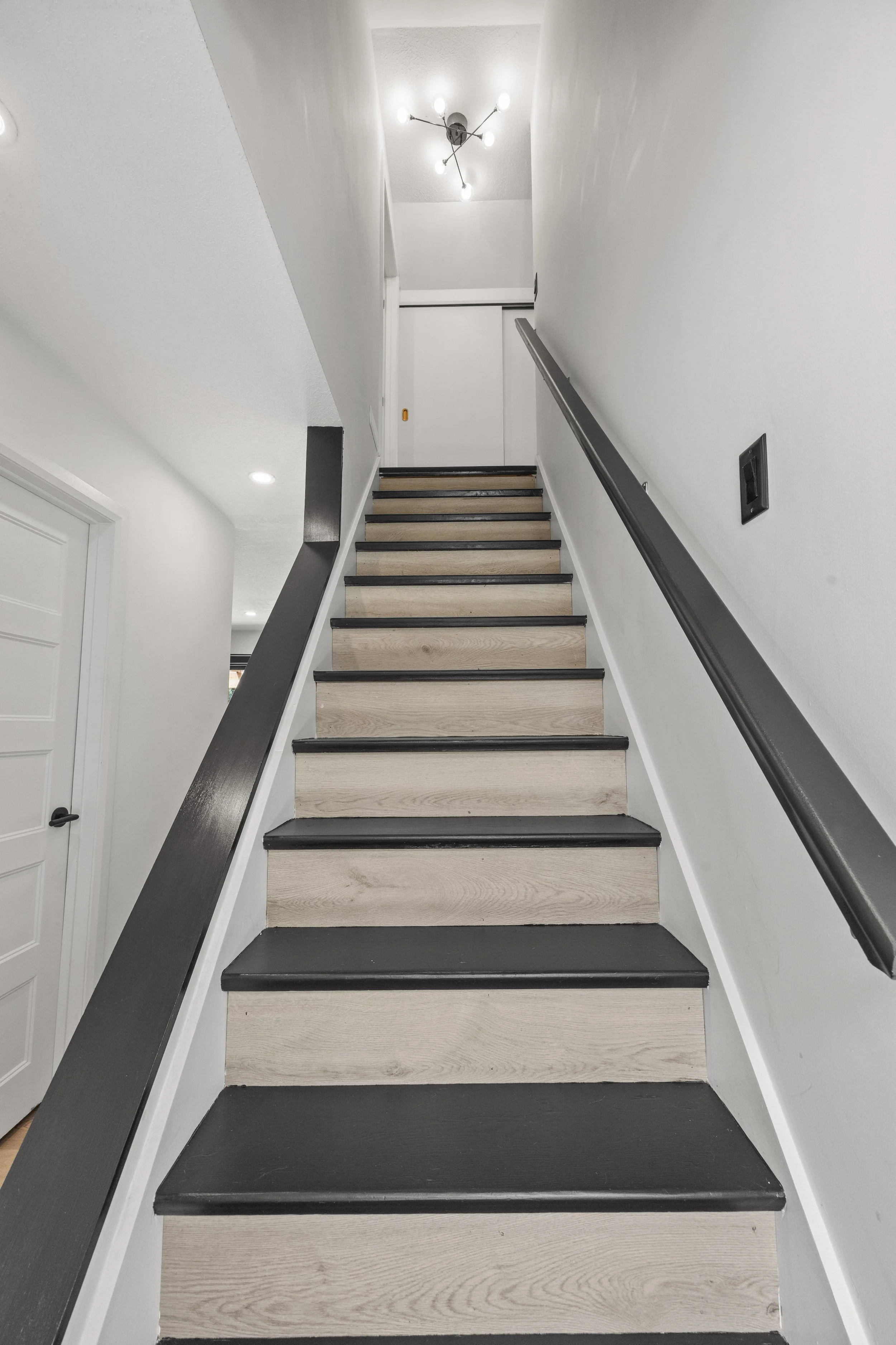 167 Paul St -30.JPG