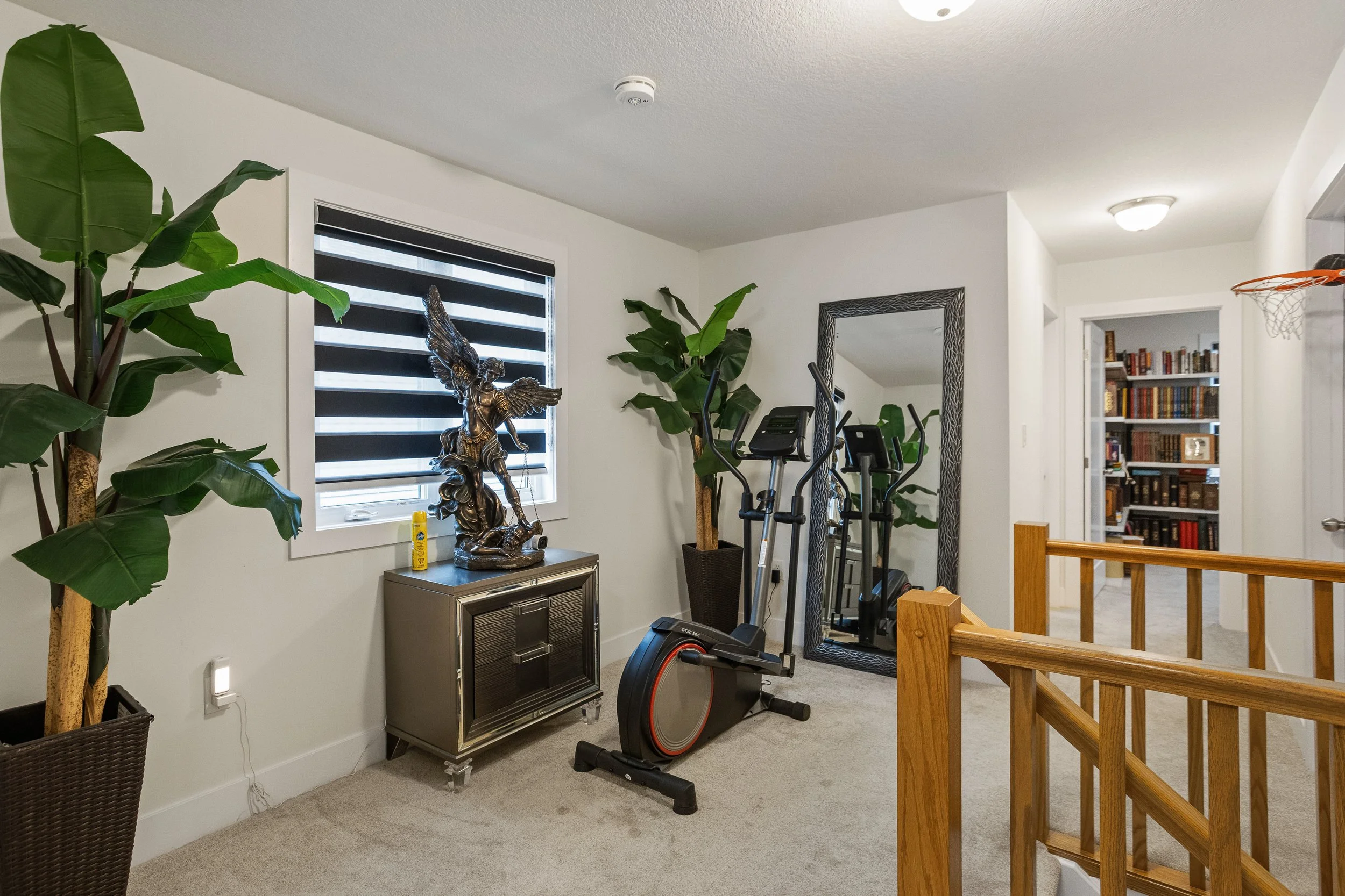 2677 Bobolink Ln-18.jpg