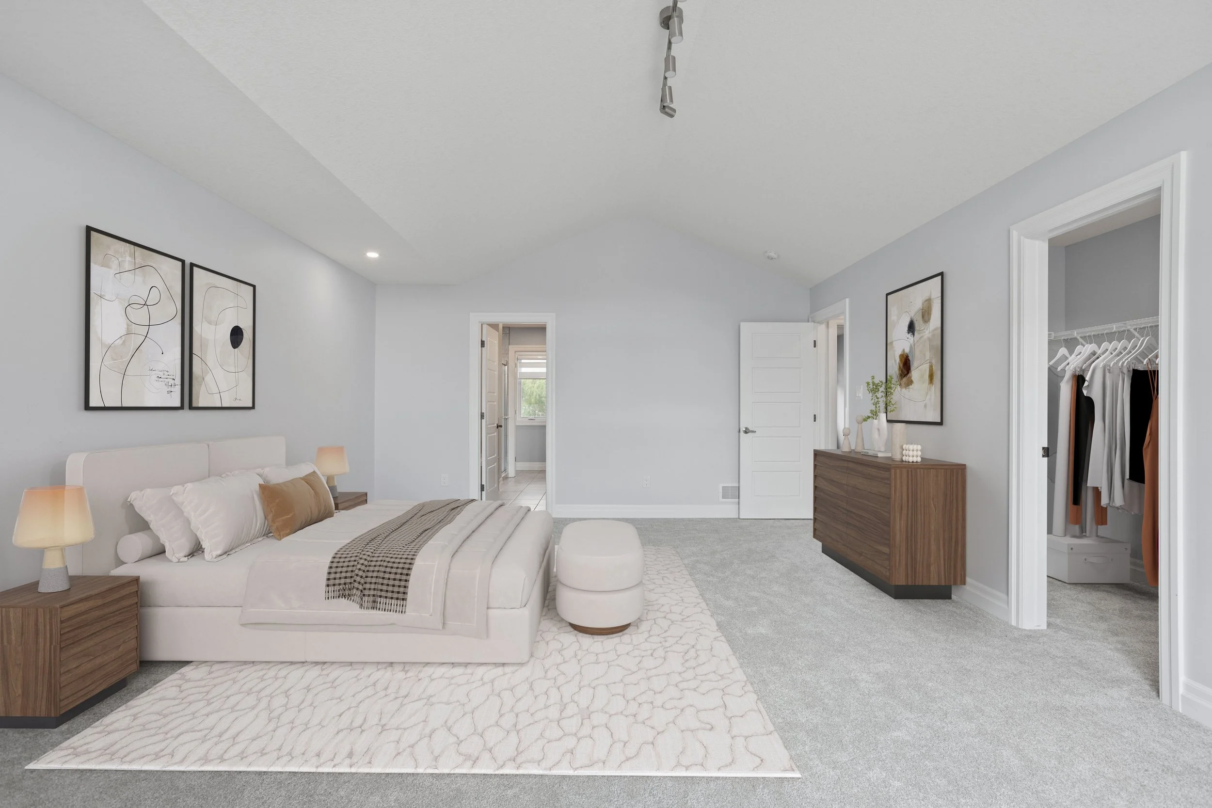 74 Royal Cres -24.jpg