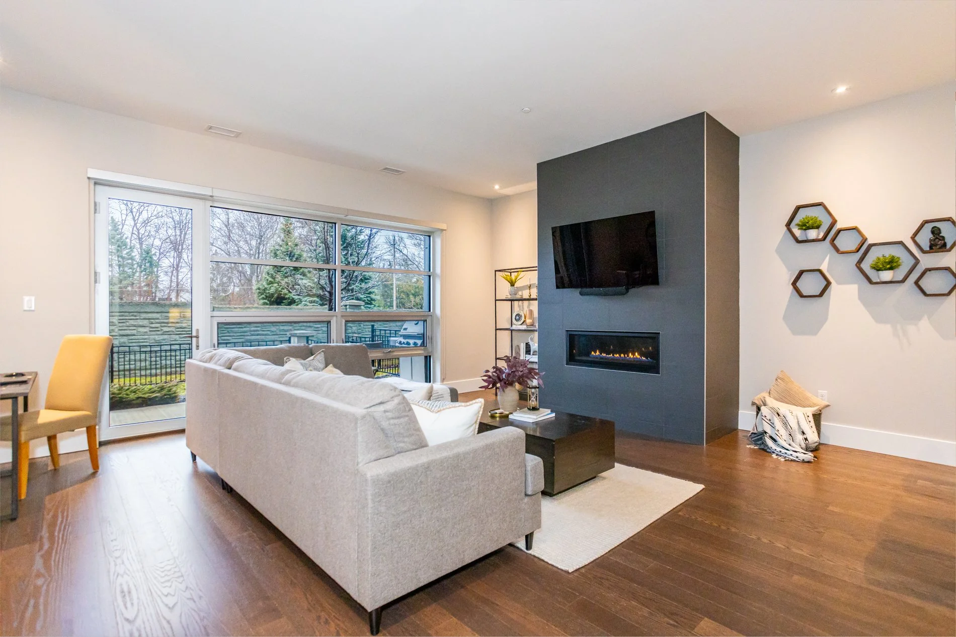 100-1705 Fiddlehead Place-4.jpg