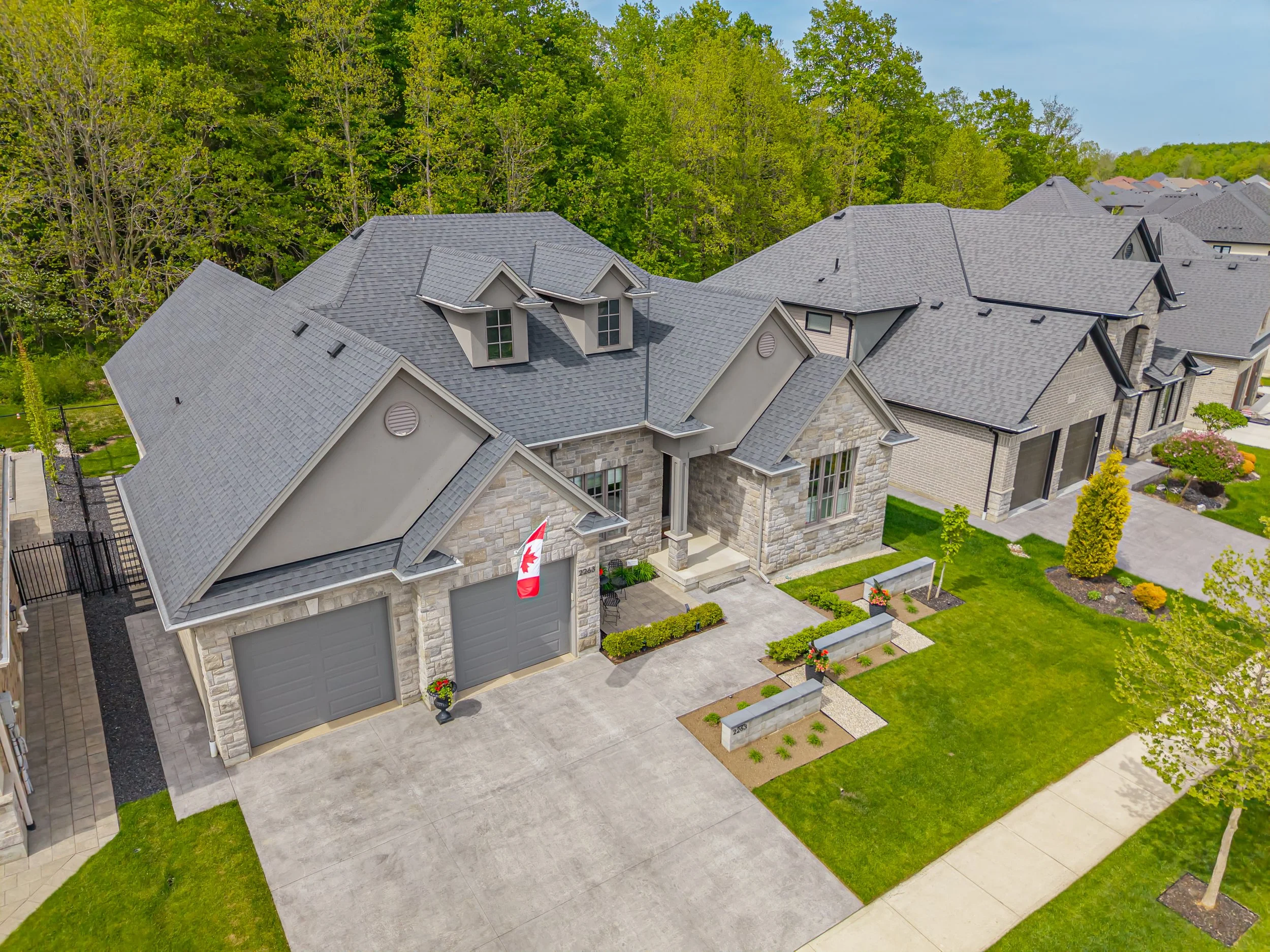 2263 Dauncey Cres -50.jpg