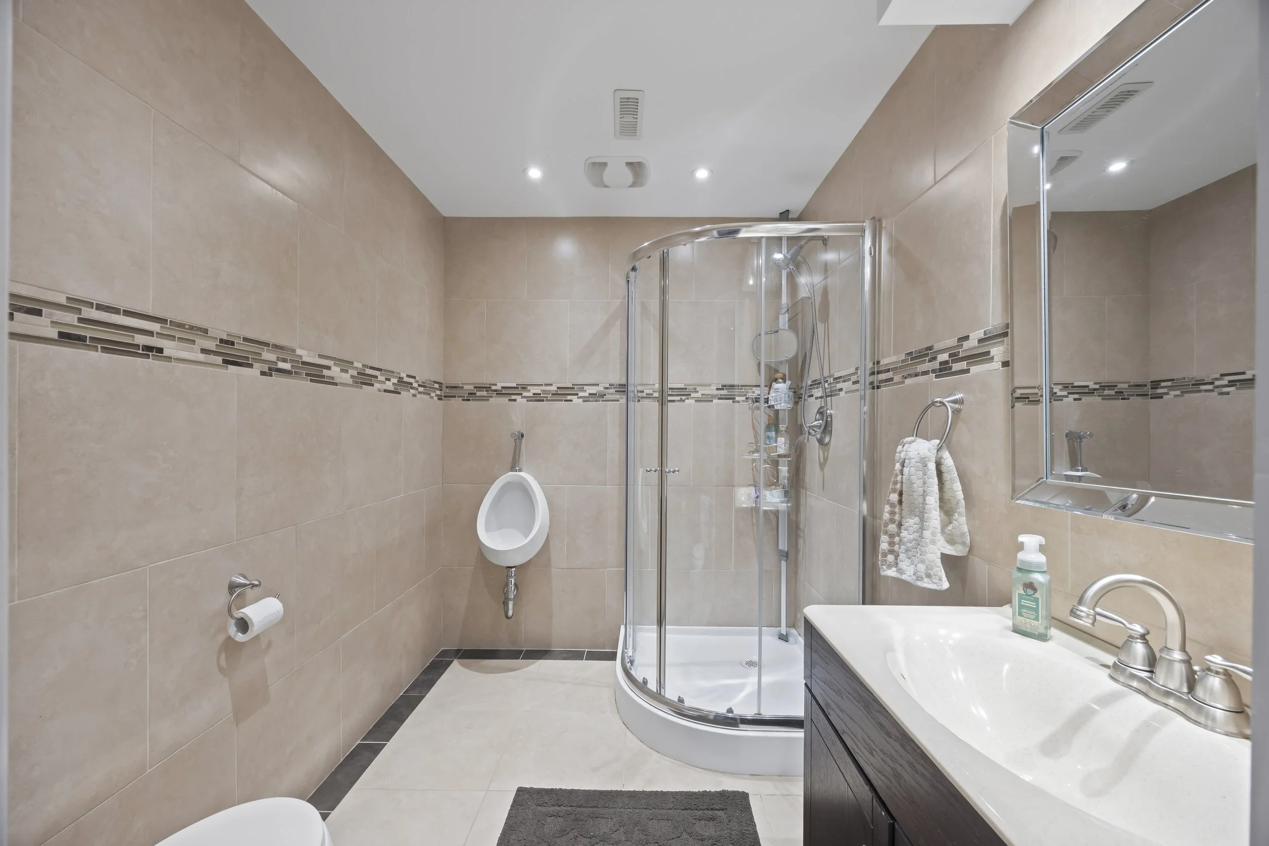 1204 Meadowvale Dr -33.JPG
