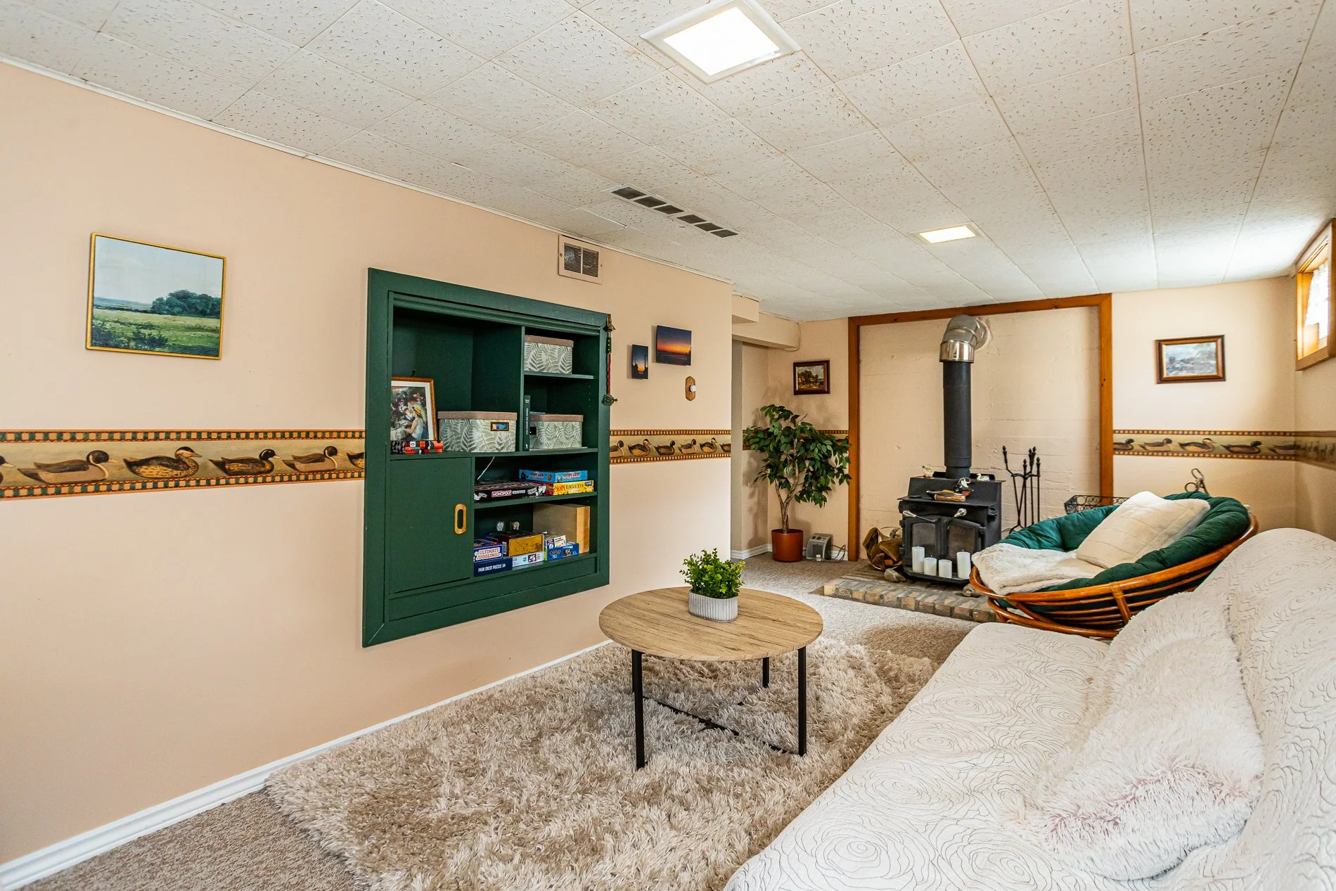 657 Creston Ave-27.jpg