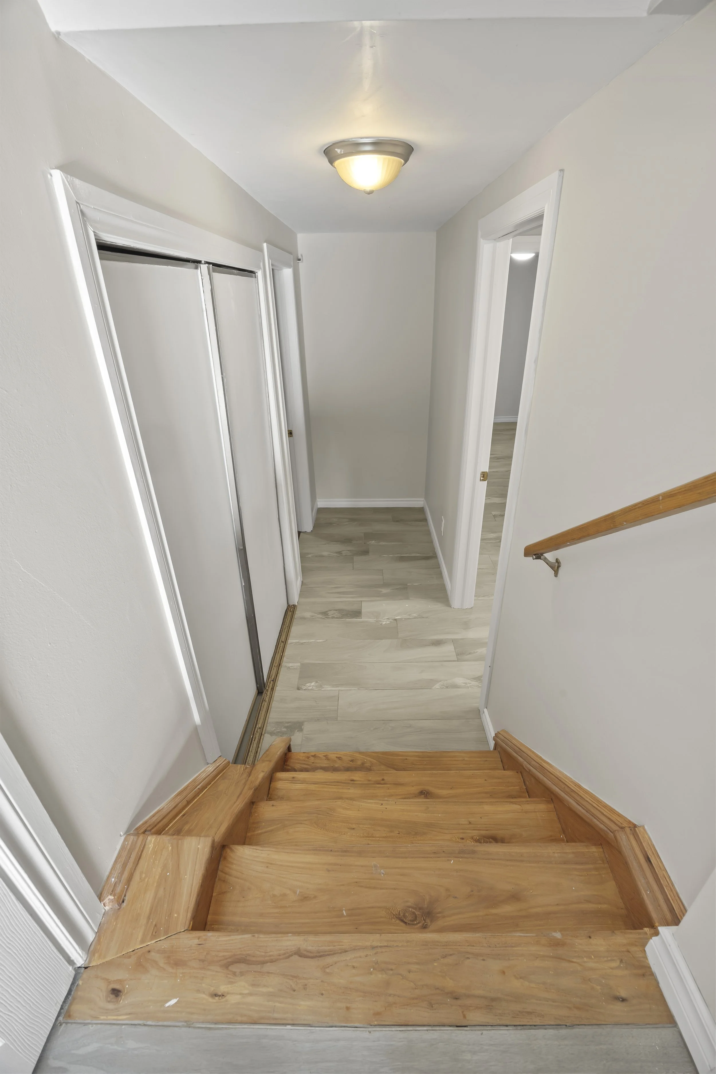 329 Thompson Rd -18.JPG