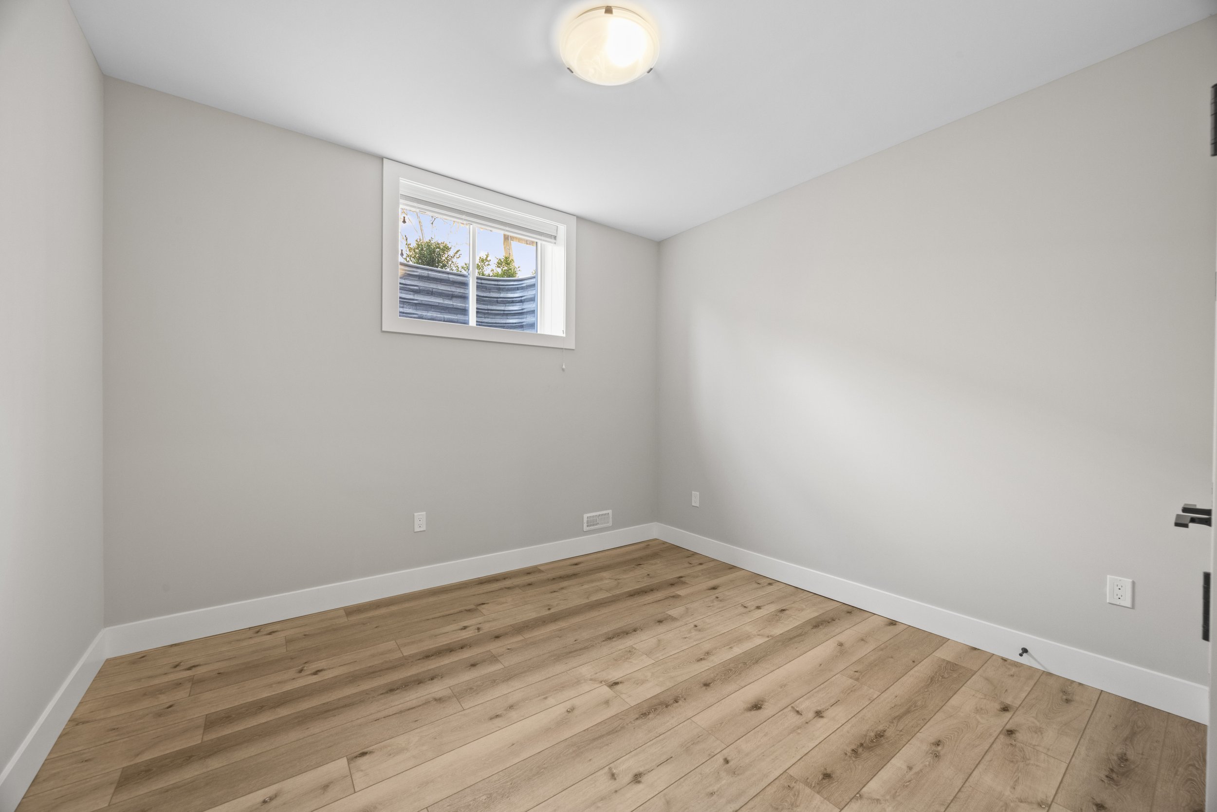 65 Deerfield Rd -42.JPG