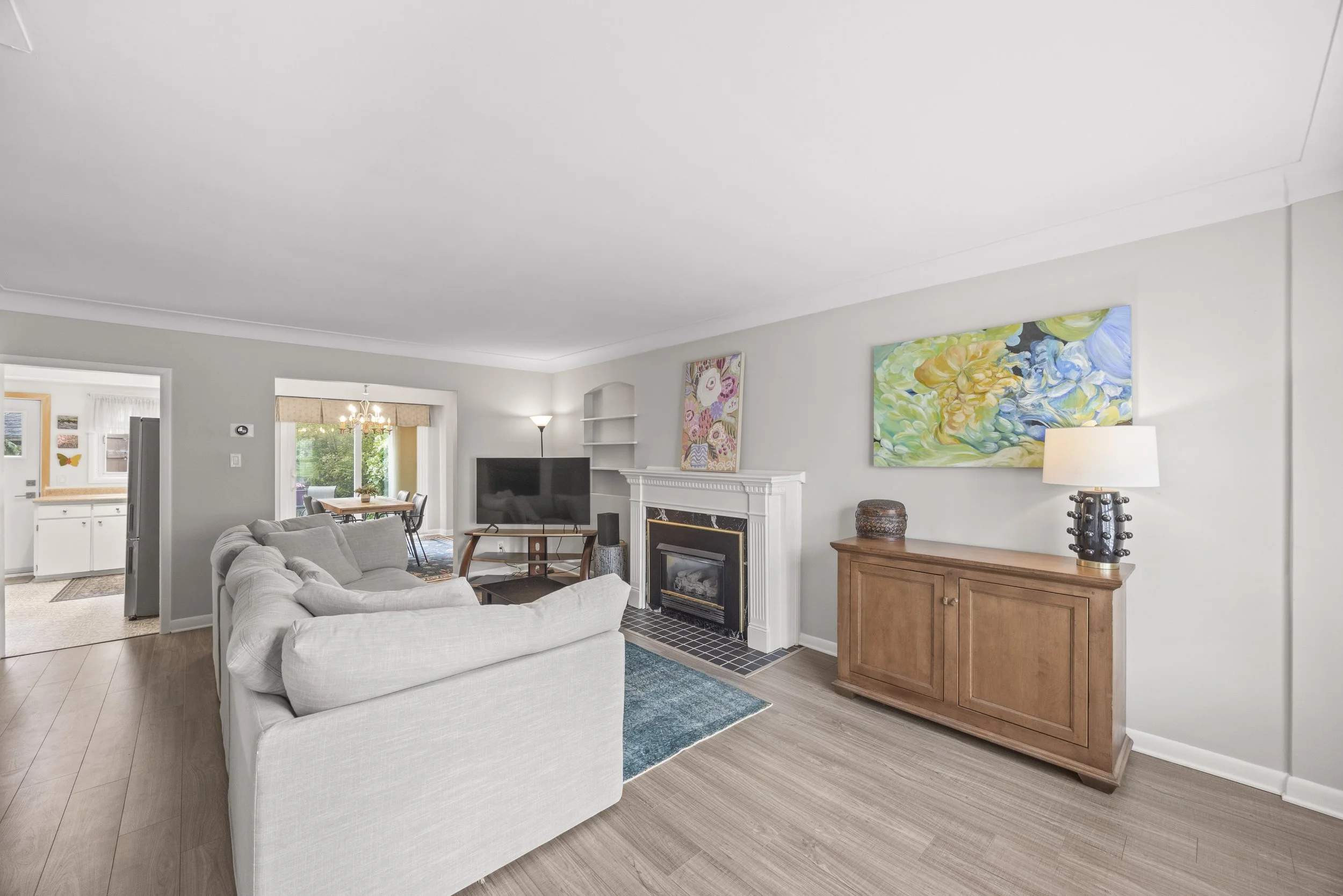 62-1220 Royal York Rd -08.JPG