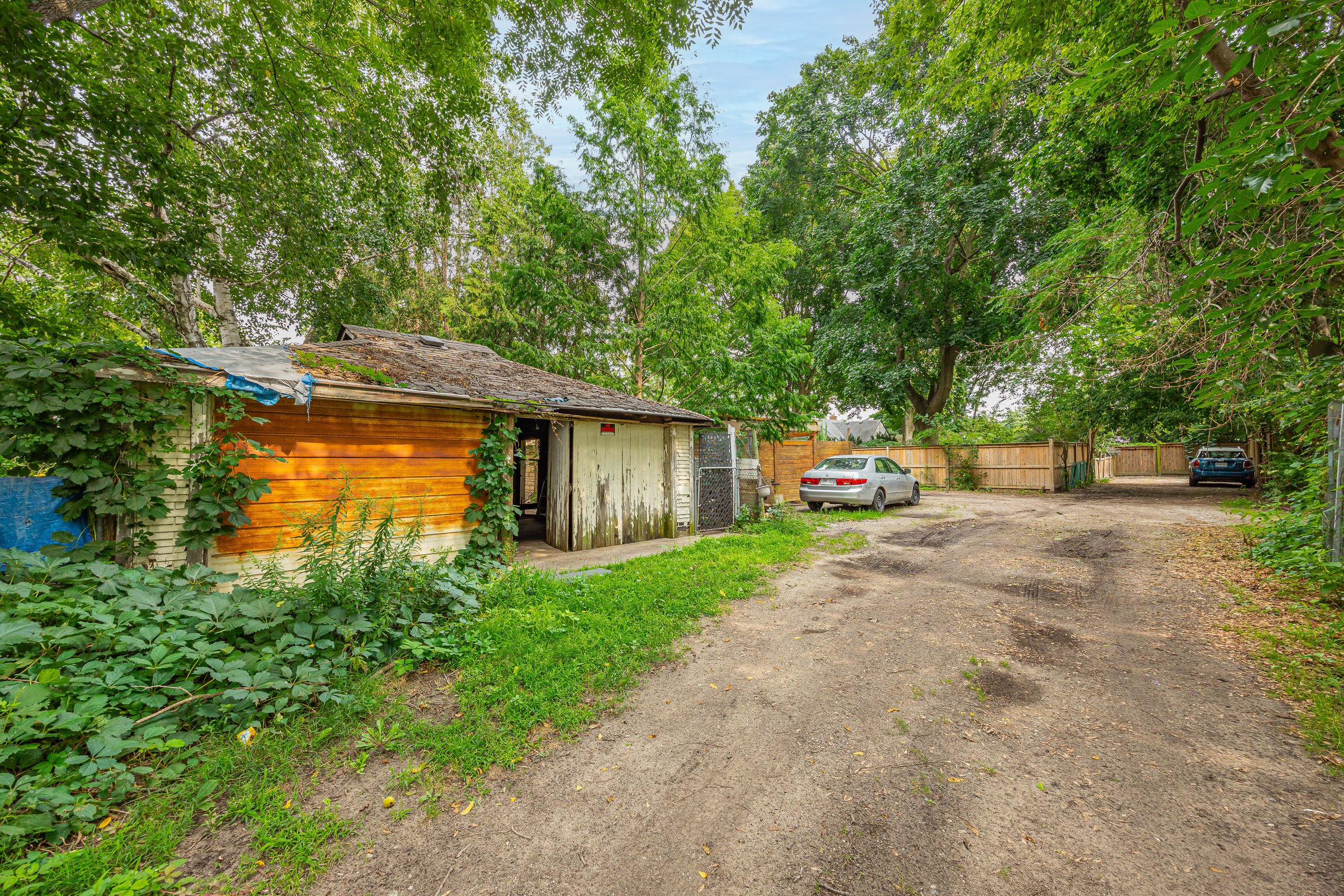 21 Wolseley Ave -47.jpg