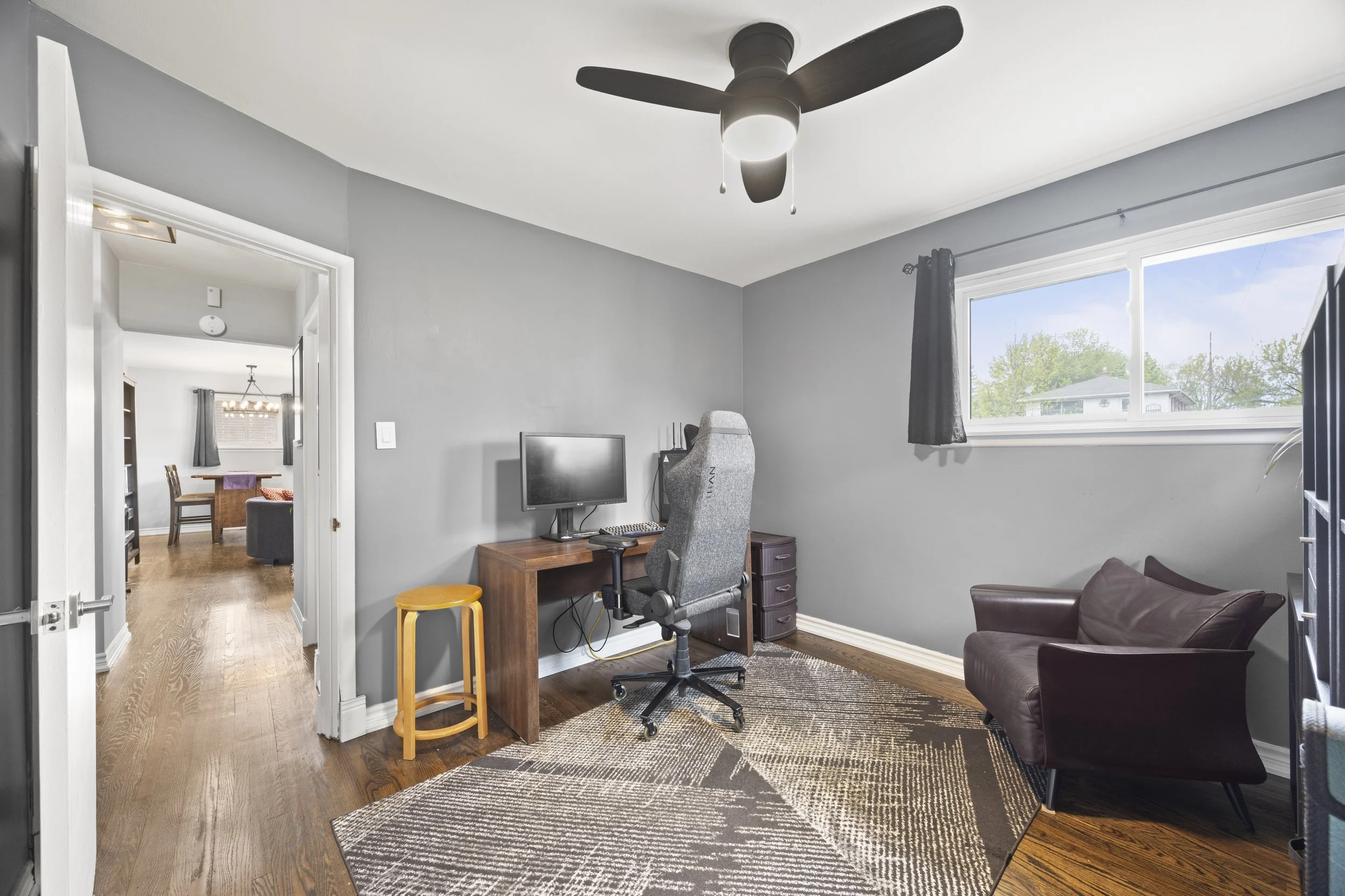 219 Burnside Dr -27.JPG